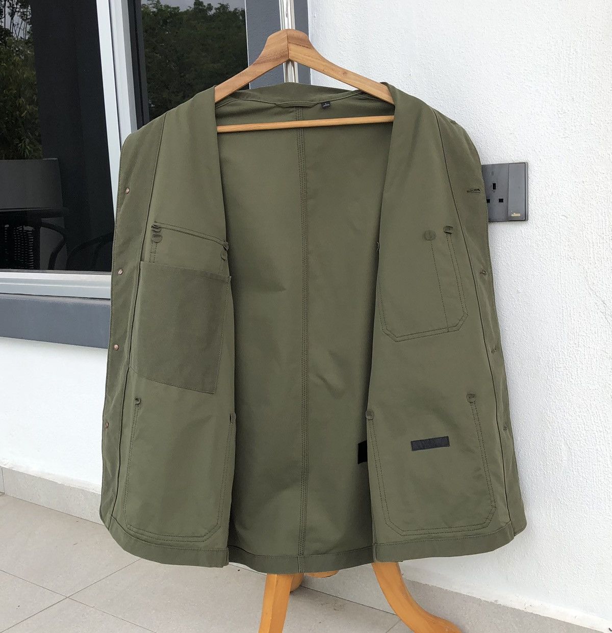 Uniqlo Uniqlo Men’s Ultility Olive Green Jacket Size US L / EU 52-54 / 3 - 2 Thumbnail
