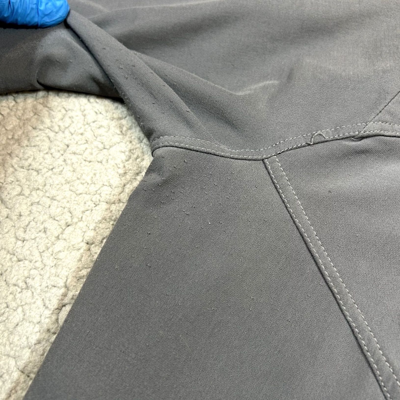 Helly Hansen Helly Hansen Jacket Mens Large Gray Softshell Interface BW Water Resistant Weatherproof Size US L / EU 52-54 / 3 - 5 Thumbnail