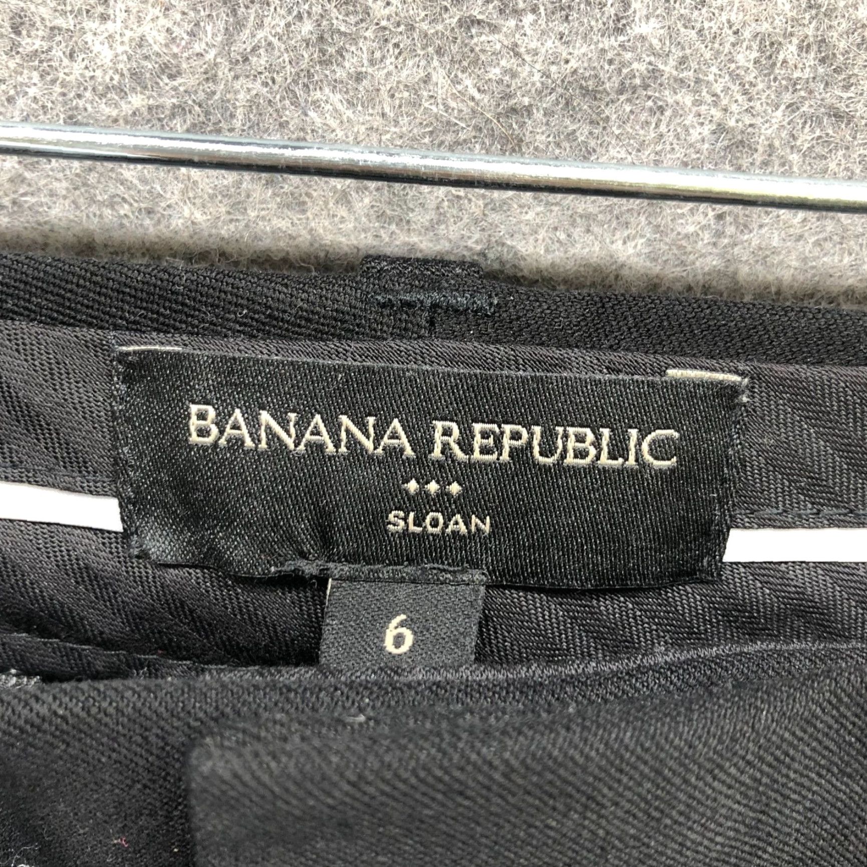 Banana Republic Banana Republic Sloan Dress Pants Womens 6 Black Straight Leg Relaxed Mid Rise Pants Black Womens 6 Straight Leg Dress Pants Preppy Career Office Wear Size 28" / US 6 / IT 42 - 5 Thumbnail