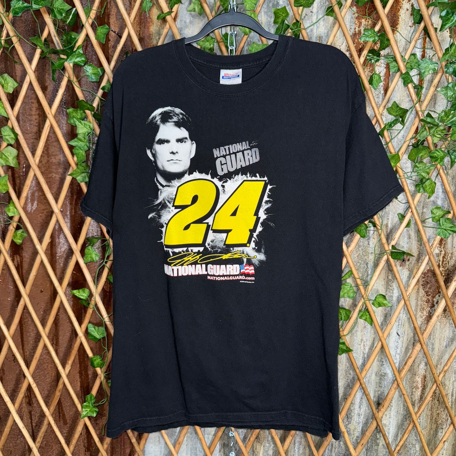 Hanes Vintage Y2K Jeff Gordon natl guard nascar racing 00s t-shirt Size US XL / EU 56 / 4 - 1 Thumbnail