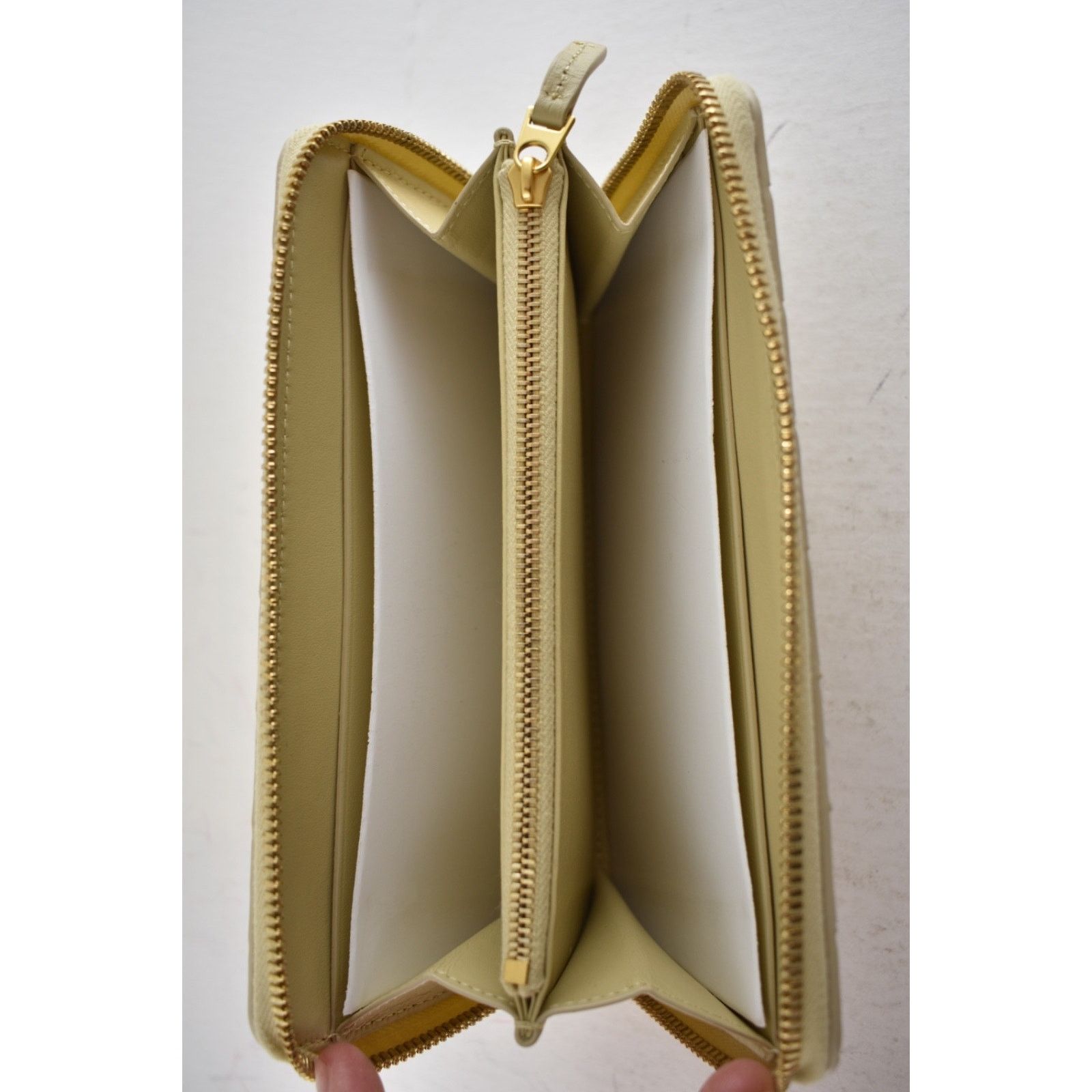Bottega Veneta Bottega Veneta Intrecciato Leather Porridge Zip Wallet Size ONE SIZE - 12 Thumbnail