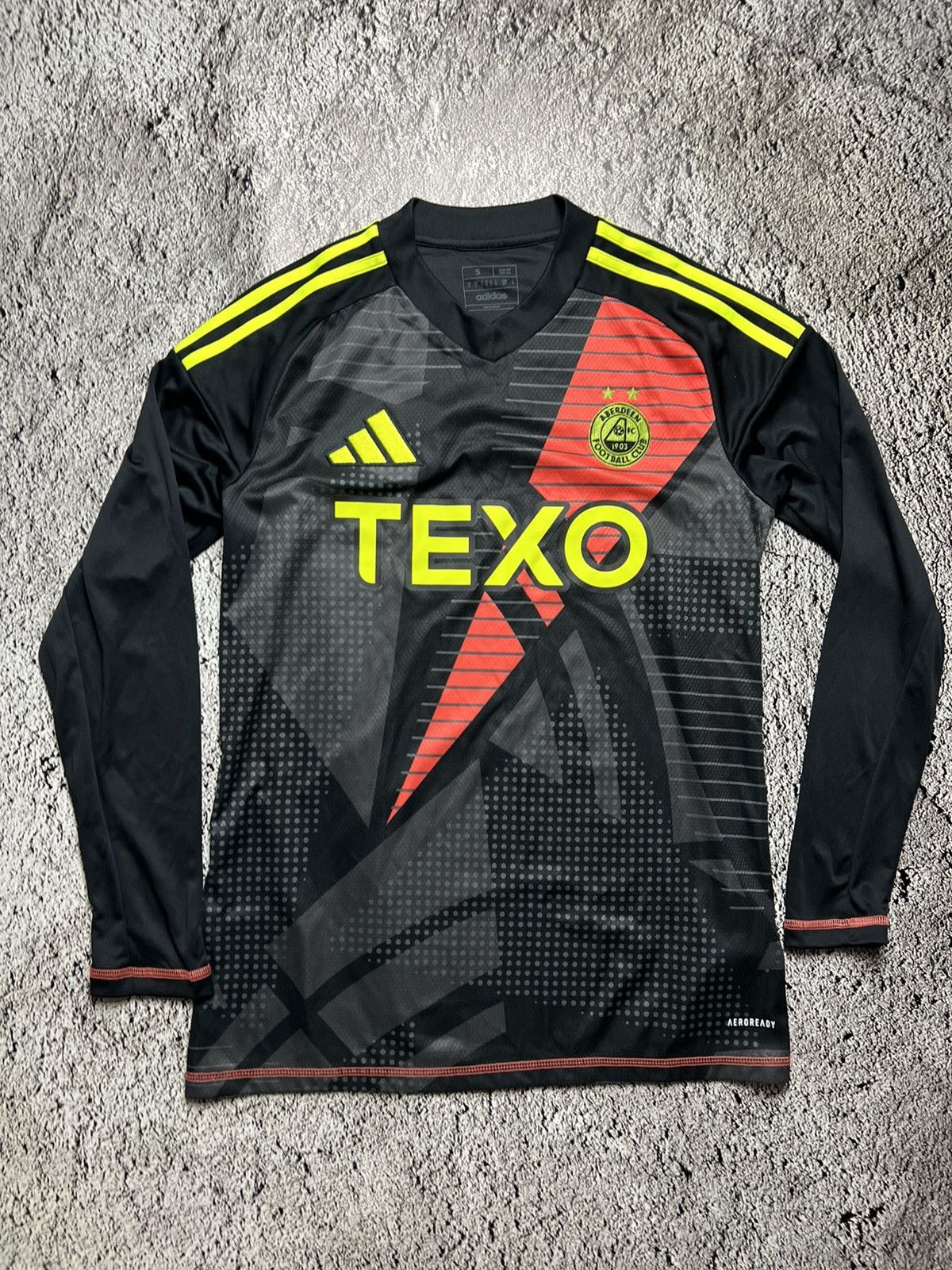 Adidas Aberdeen Scotland goalkeeper rare third kit adidas jersey Size US S / EU 44-46 / 1 - 1 Thumbnail