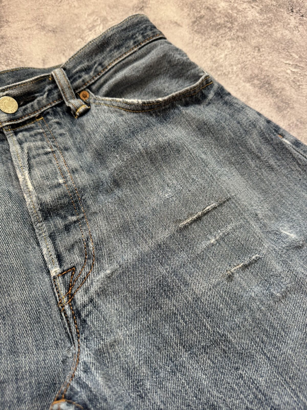 Levi's Levis 501 Distressed Jeans 33x30 Size US 33 - 6 Thumbnail