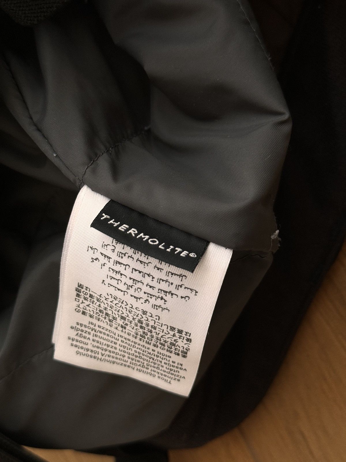 Goretex × Peak Performance × Vintage Vintage Peak Performance Thermalite Goretex Black Ski Pants Size 26" / US 2 / IT 38 - 15 Thumbnail