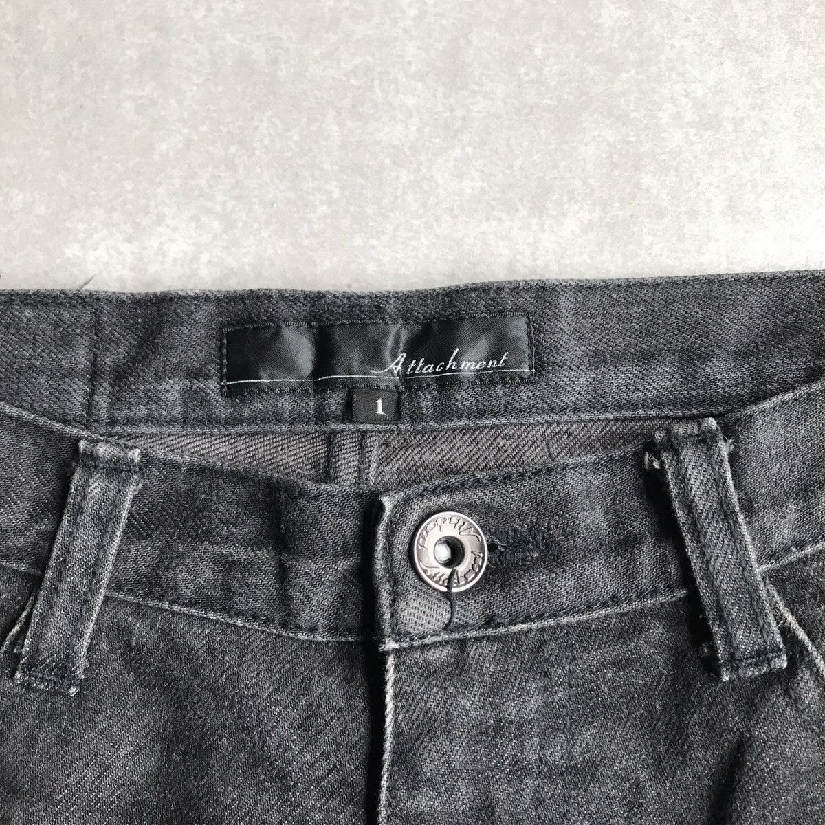Attachment × Kazuyuki Kumagai Attachment Attachment black wash jeans Size US 28 / EU 44 - 4 Thumbnail