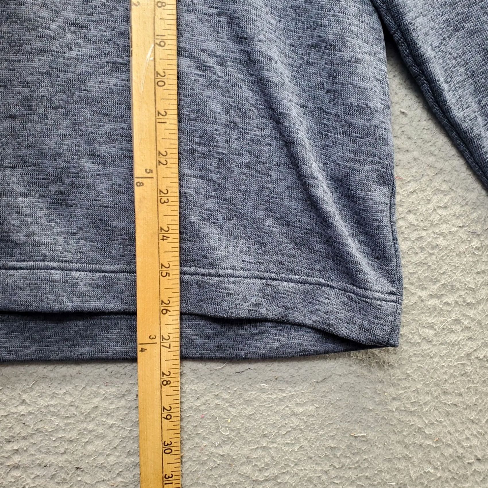 Vintage Greg Norman Sweatshirt Mens XL Gray Fleece Lined Relaxed Golf Performance Pullover Shirt Womens? Size US XL / EU 56 / 4 - 3 Thumbnail