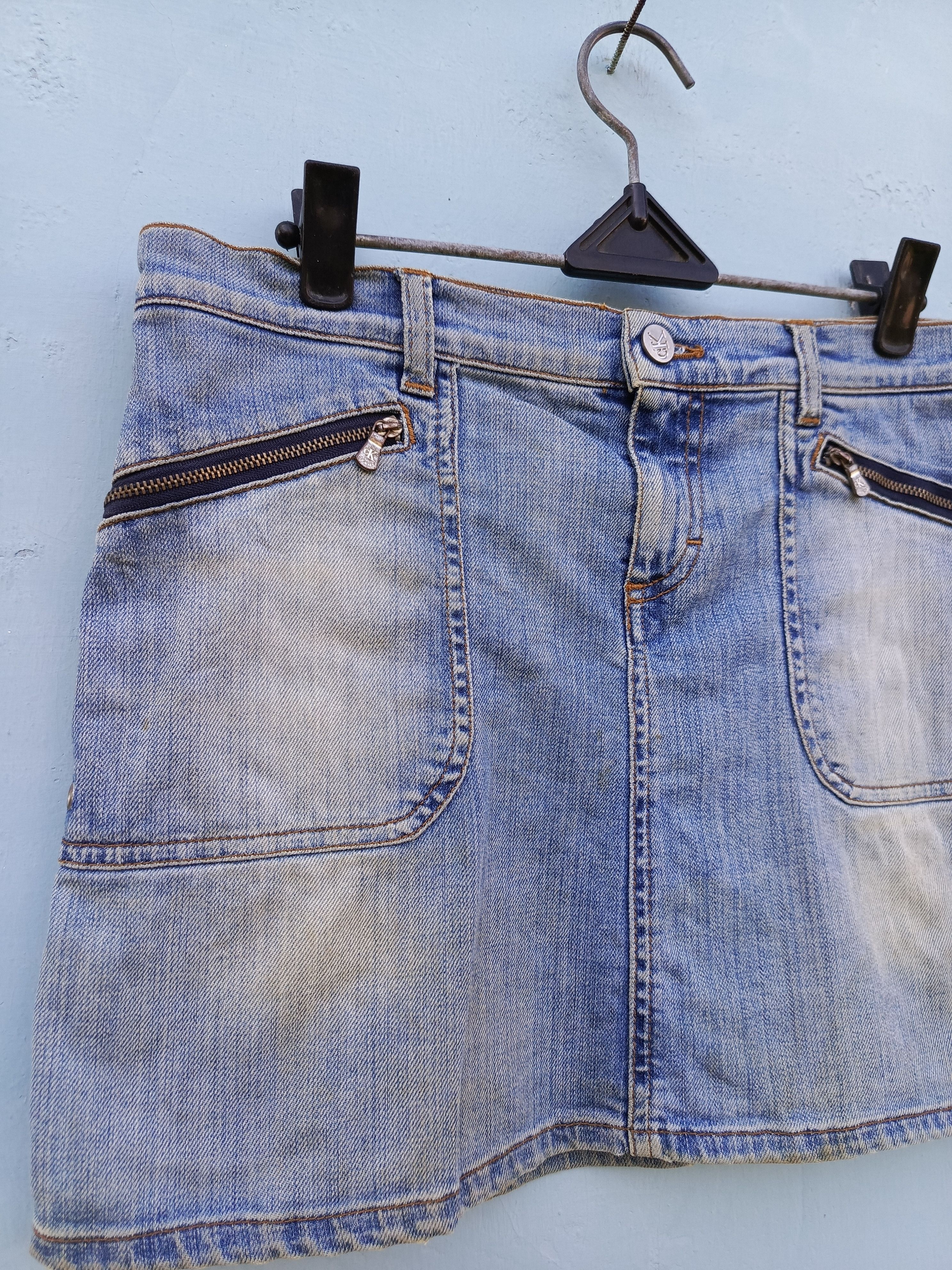 Calvin Klein × Vintage Calvin Klein jeans mini skirts Size 28" / US 6 / IT 42 - 3 Thumbnail