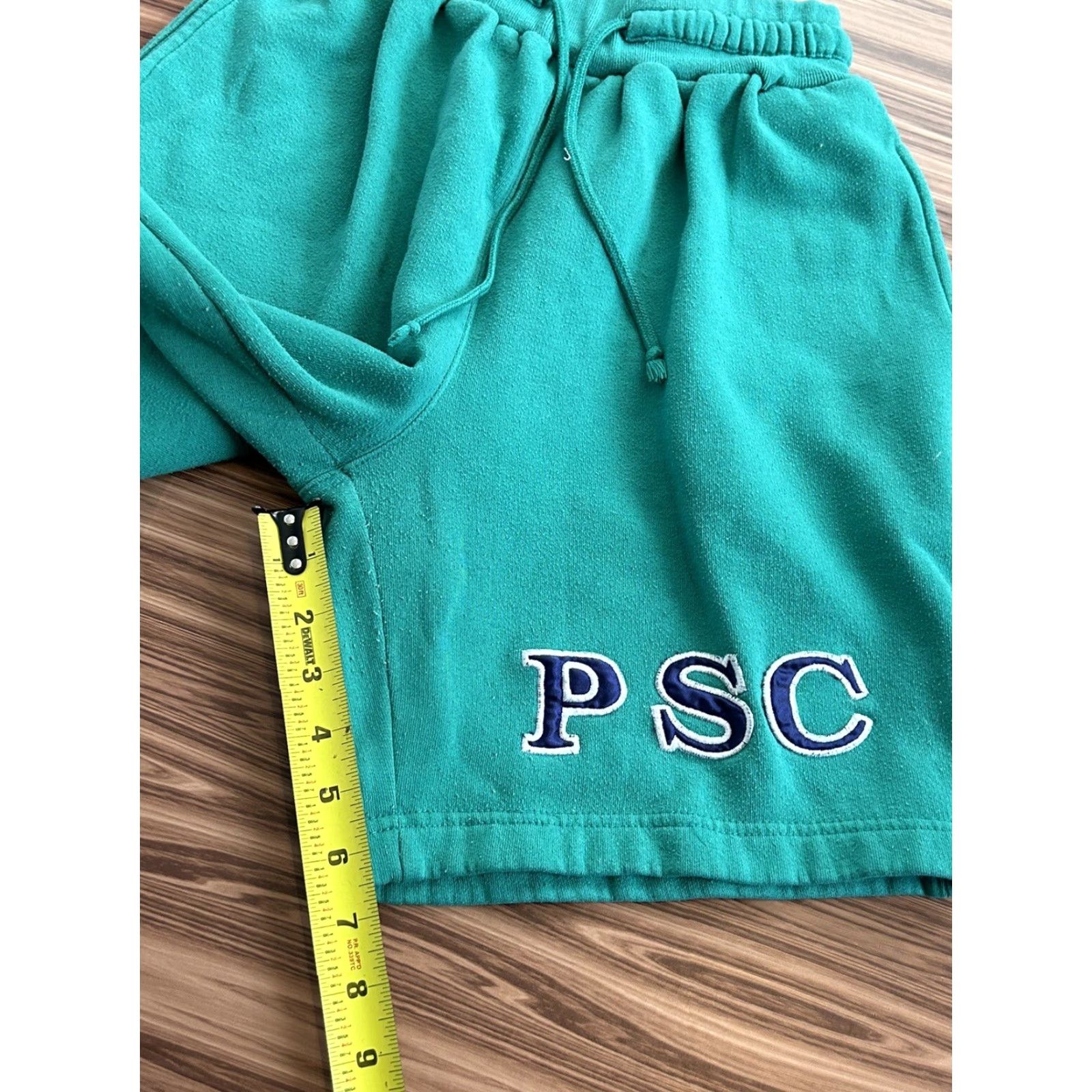 Vintage VINTAGE Paris Sport Club Men Sweat Shorts Green Medium Athletic Elastic Waist Pull On Size US 31 - 4 Thumbnail