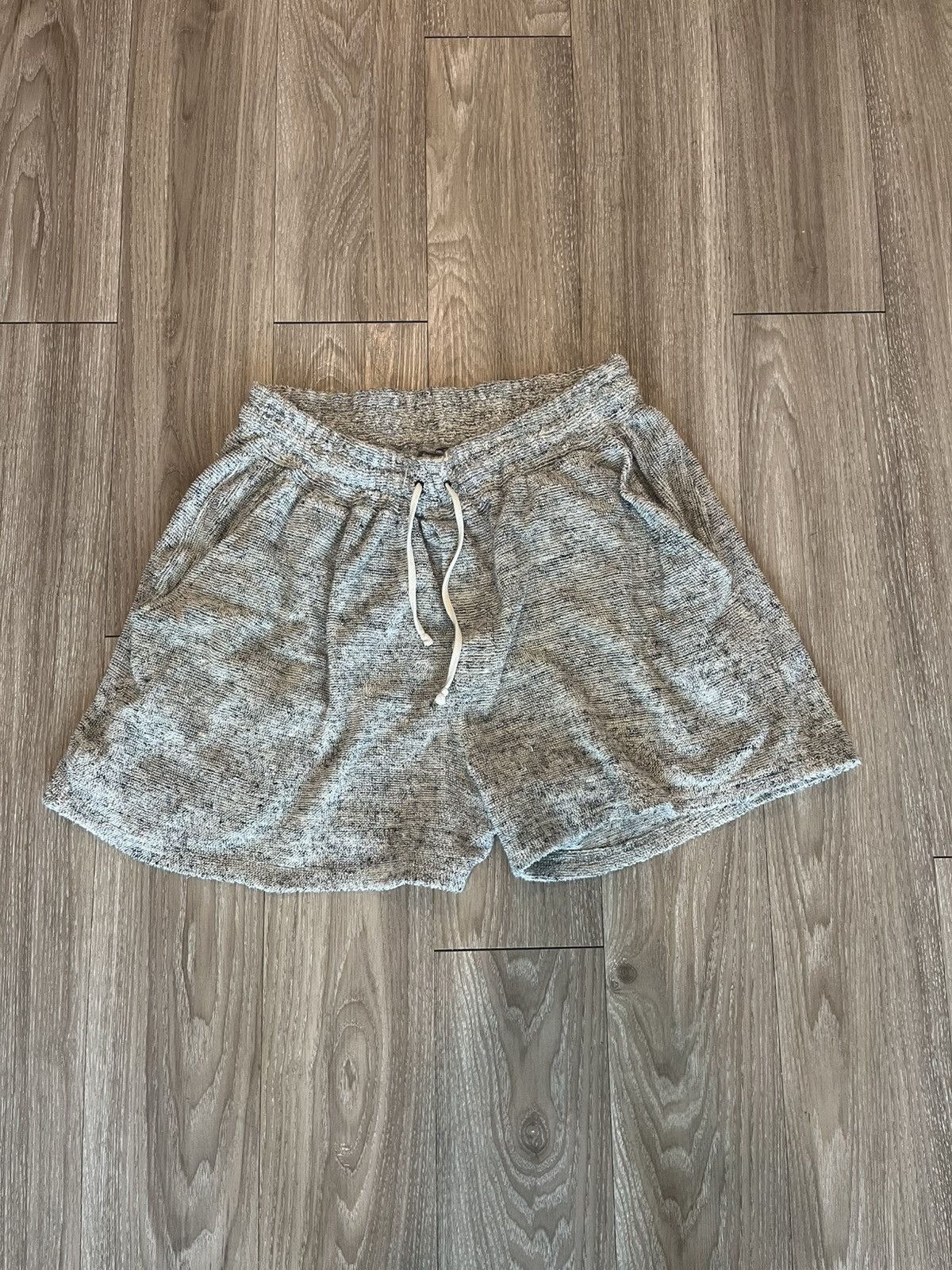Represent Clo. Represent Clo. Towel Shorts Size US 34 / EU 50 - 1 Thumbnail