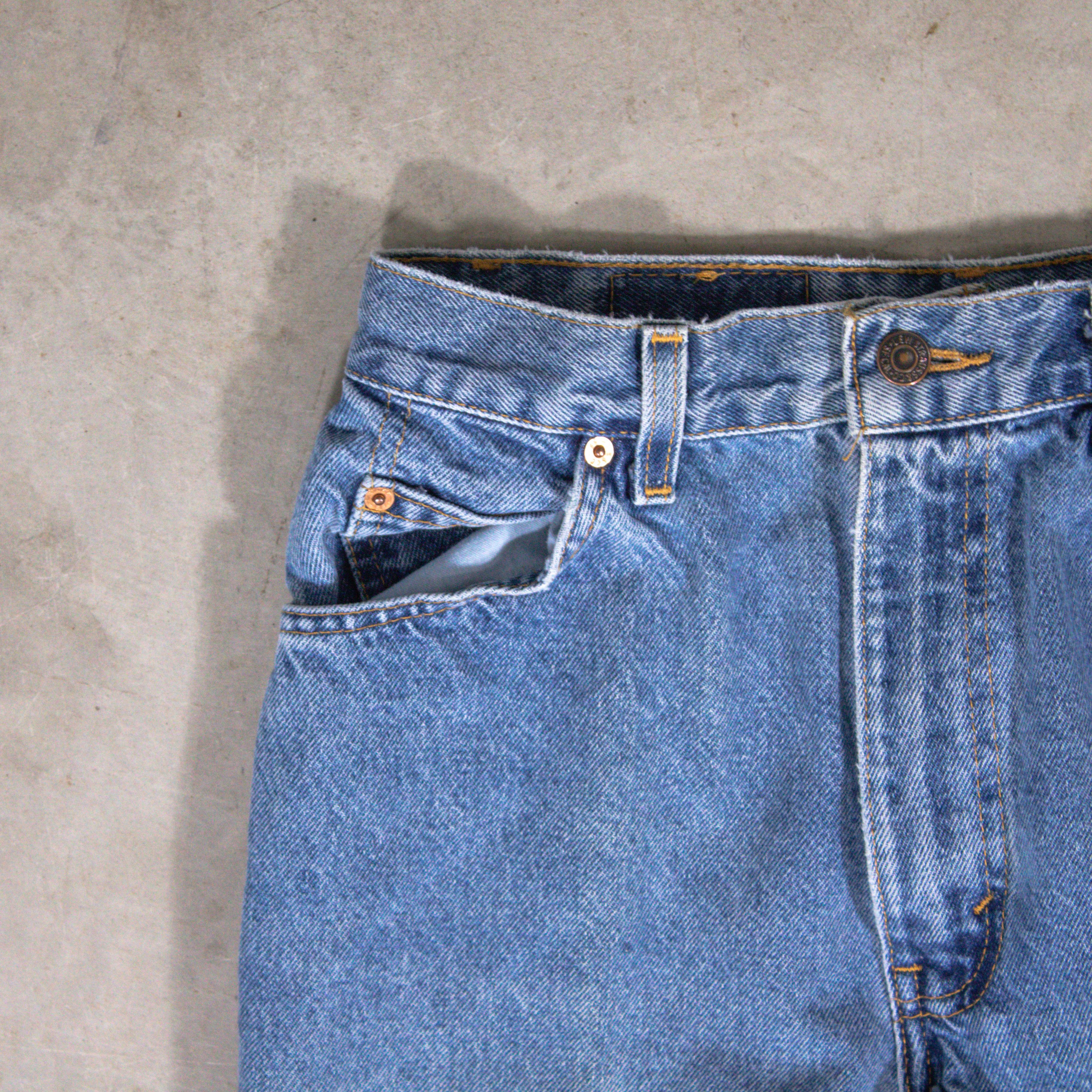 Levi's Vintage Clothing × Vintage Vintage 1990's Levis 963 Orange Tab Light Wash Denim Pant's Size US 28 / EU 44 - 6 Thumbnail