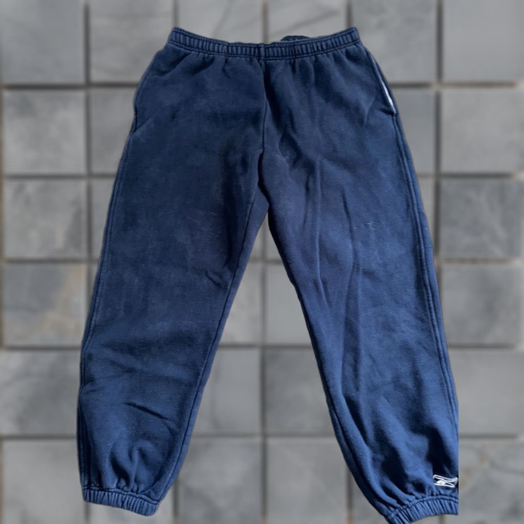 Reebok VINTAGE Reebok Sweatpants Pants Navy Blue 32x29 Men M Regular Blue Sweatpants Basketball Running & Jogging Mens Size US 31 - 1 Thumbnail