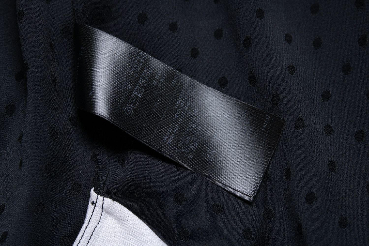 Tom Ford Tom Ford, polkadot shirt in black Size US XL / EU 56 / 4 - 6 Thumbnail