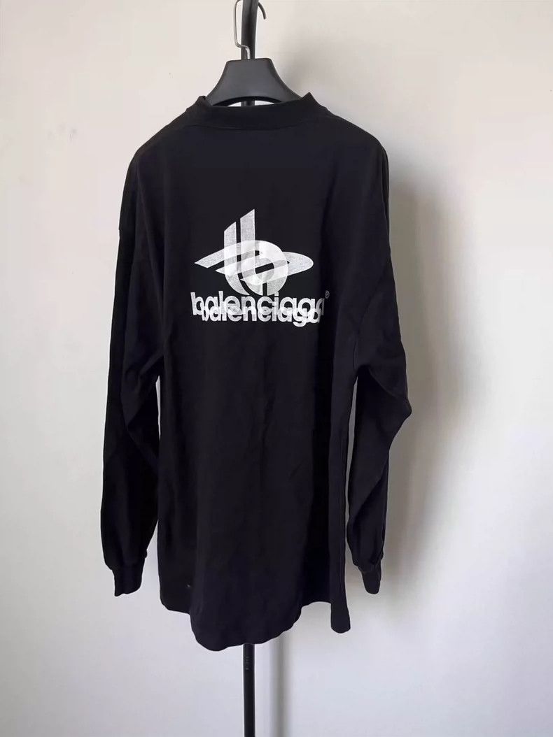 Other Balenciaga Phantom Overlapping logo Long Sleeve Sweater Size US S / EU 44-46 / 1 - 2 Thumbnail