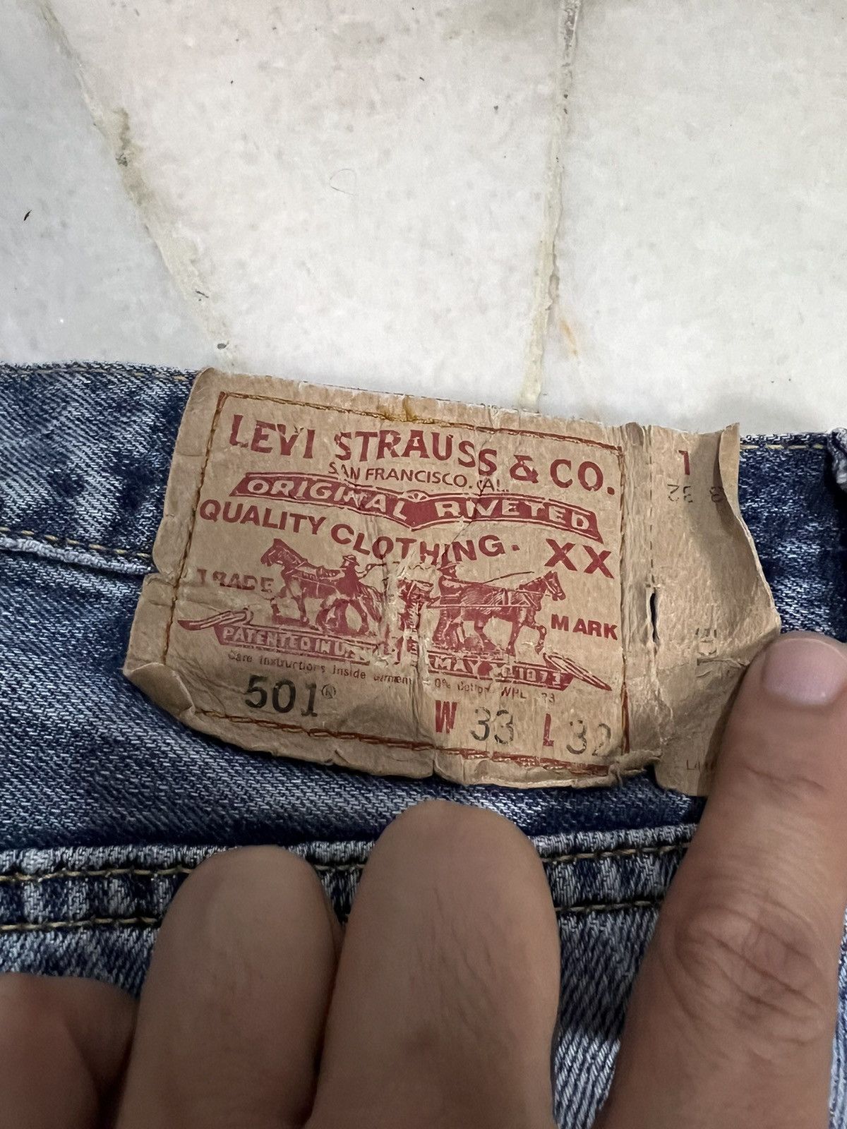 If Six Was Nine × Levi's 💥Baggy💥Vintage Levis 501 Distressed Jeans Size US 33 - 20 Thumbnail