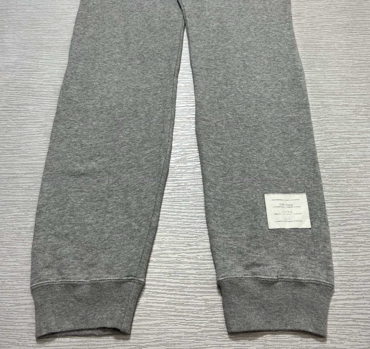 Thom Browne Thom Browne - Classic Loopback 4 Bar Sweatpants Size US 28 / EU 44 - 8 Thumbnail