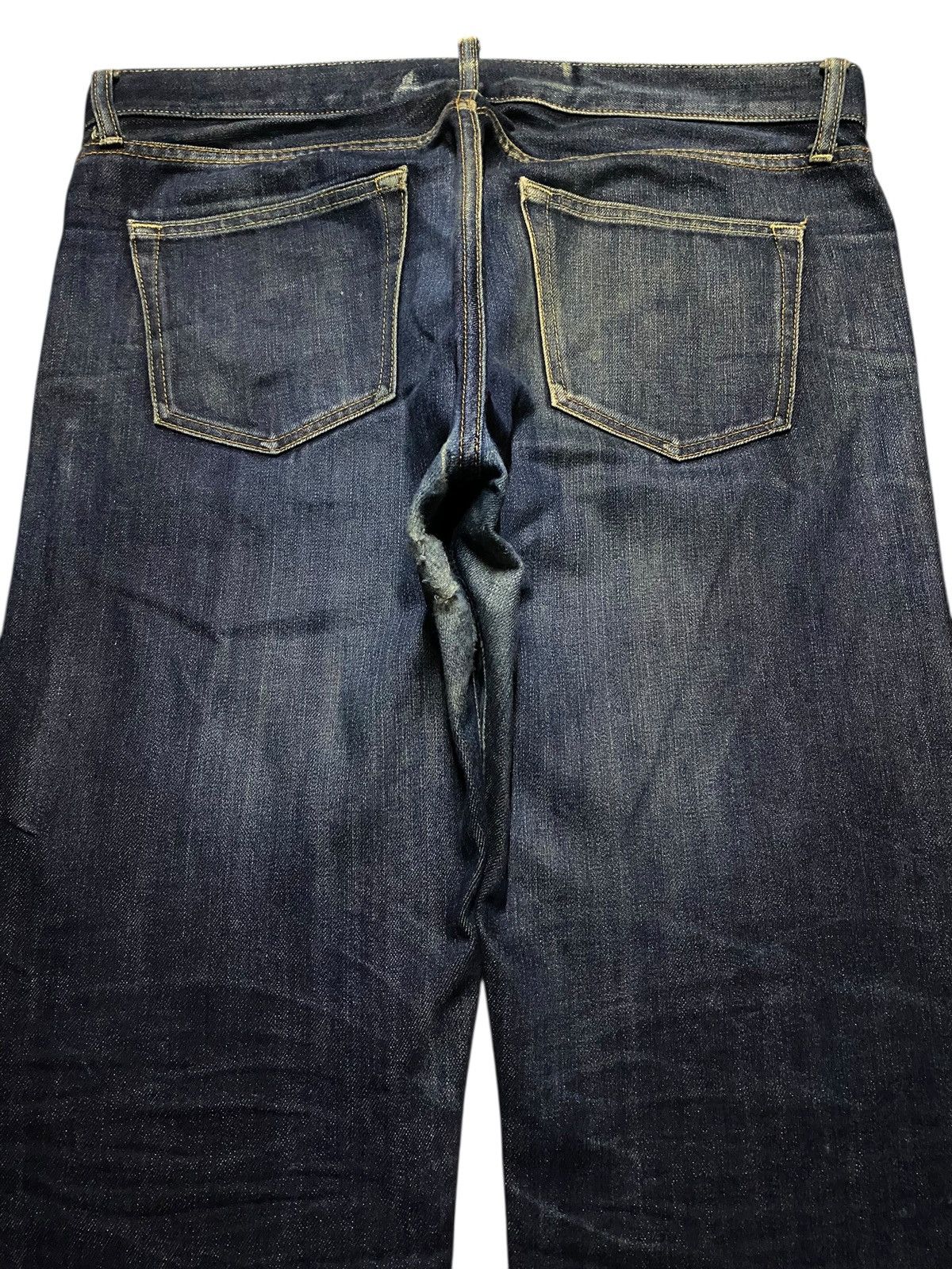 Japanese Brand Vintage Uniqlo Selvedge Blue Wash Distressed Jeans Size US 37 - 4 Thumbnail