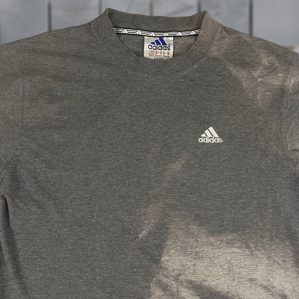 Adidas VINTAGE adidas Shirt Adult M Gray Trefoil Logo Sun Faded Grunge Distressed 90s Retro Men's T-Shirt Cotton Crew Neck Short Sleeve Logo Size US M / EU 48-50 / 2 - 1 Thumbnail