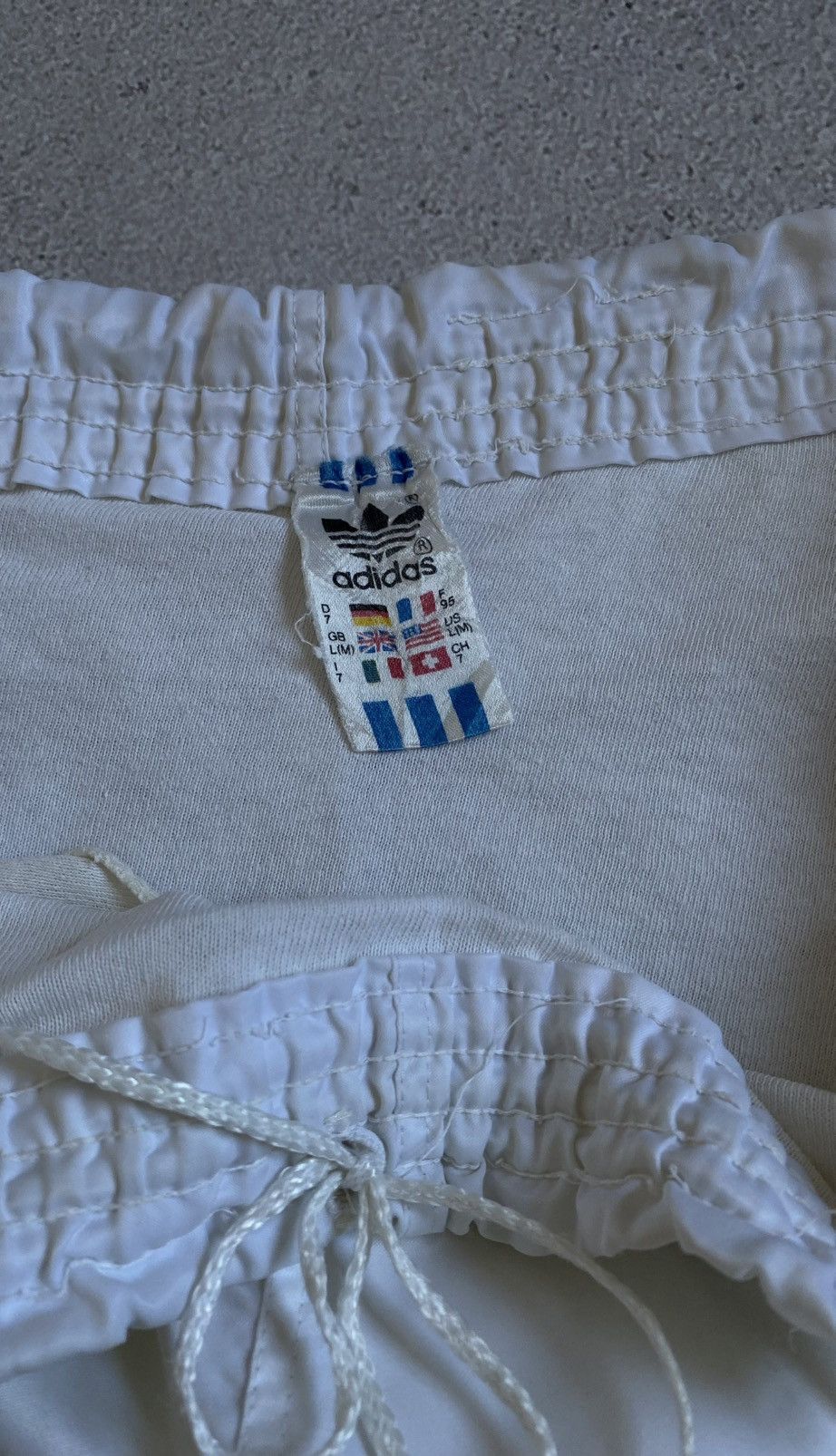 Adidas Vintage 80s Adidas West Germany Running Retro Shorts Olympic Size US 34 / EU 50 - 11 Thumbnail