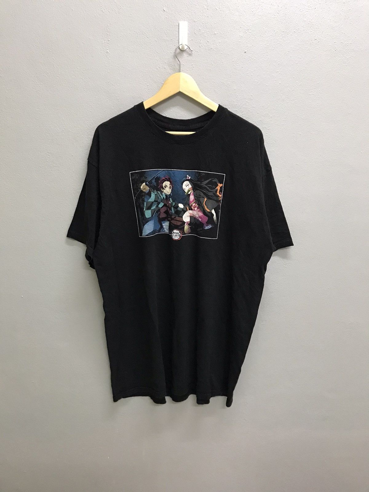 Anime VINTAGE DEMON SLAYER ANIME TSHIRT Size US XL / EU 56 / 4 - 3 Thumbnail