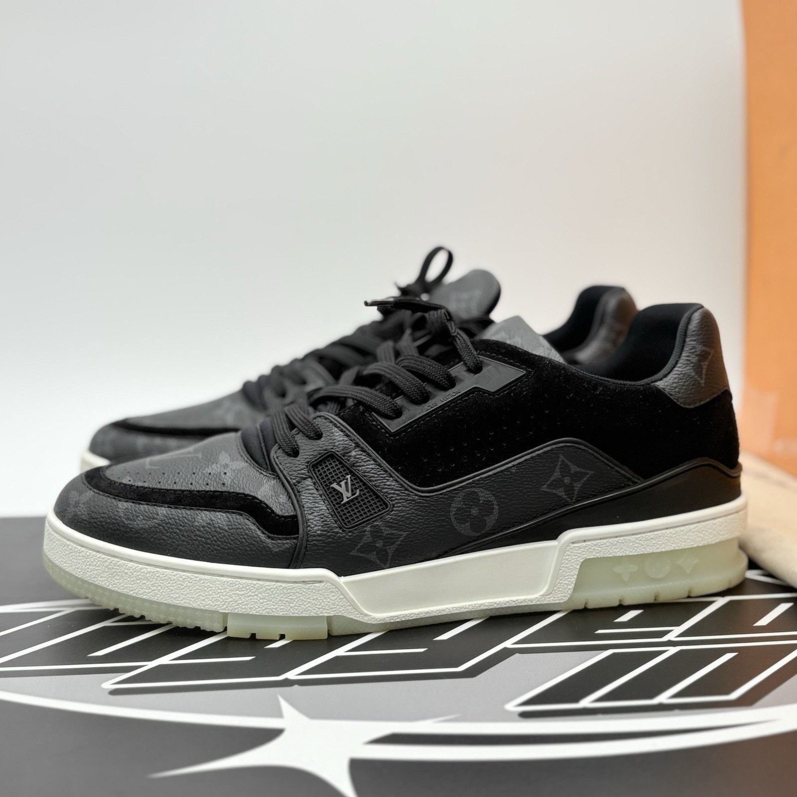 Louis Vuitton Louis Vuitton Trainer ' Black Monogram ' | GREAT CONDITION! Size US 9.5 / EU 42-43 - 1 Thumbnail