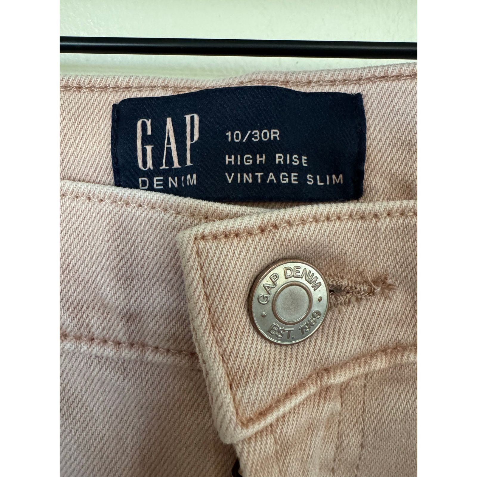 Gap GAP High Rise Vintage Slim Jeans Soft Pink 10/30R Size 32" / US 10 / IT 46 - 2 Thumbnail