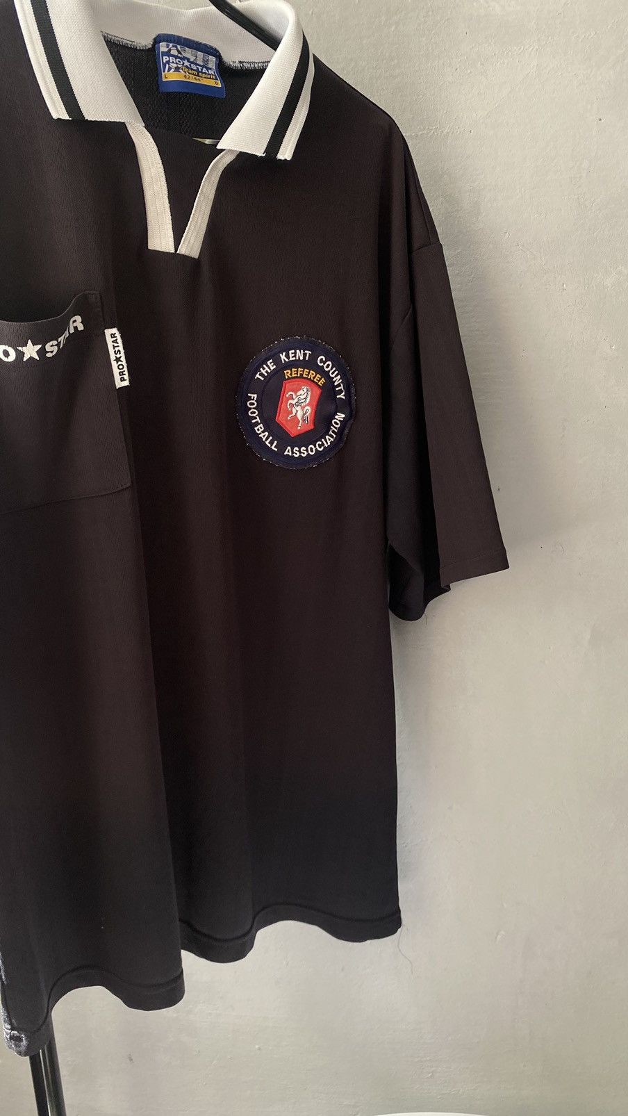 Other football referee shirt 90s PROSTAR size L Size US L / EU 52-54 / 3 - 2 Thumbnail