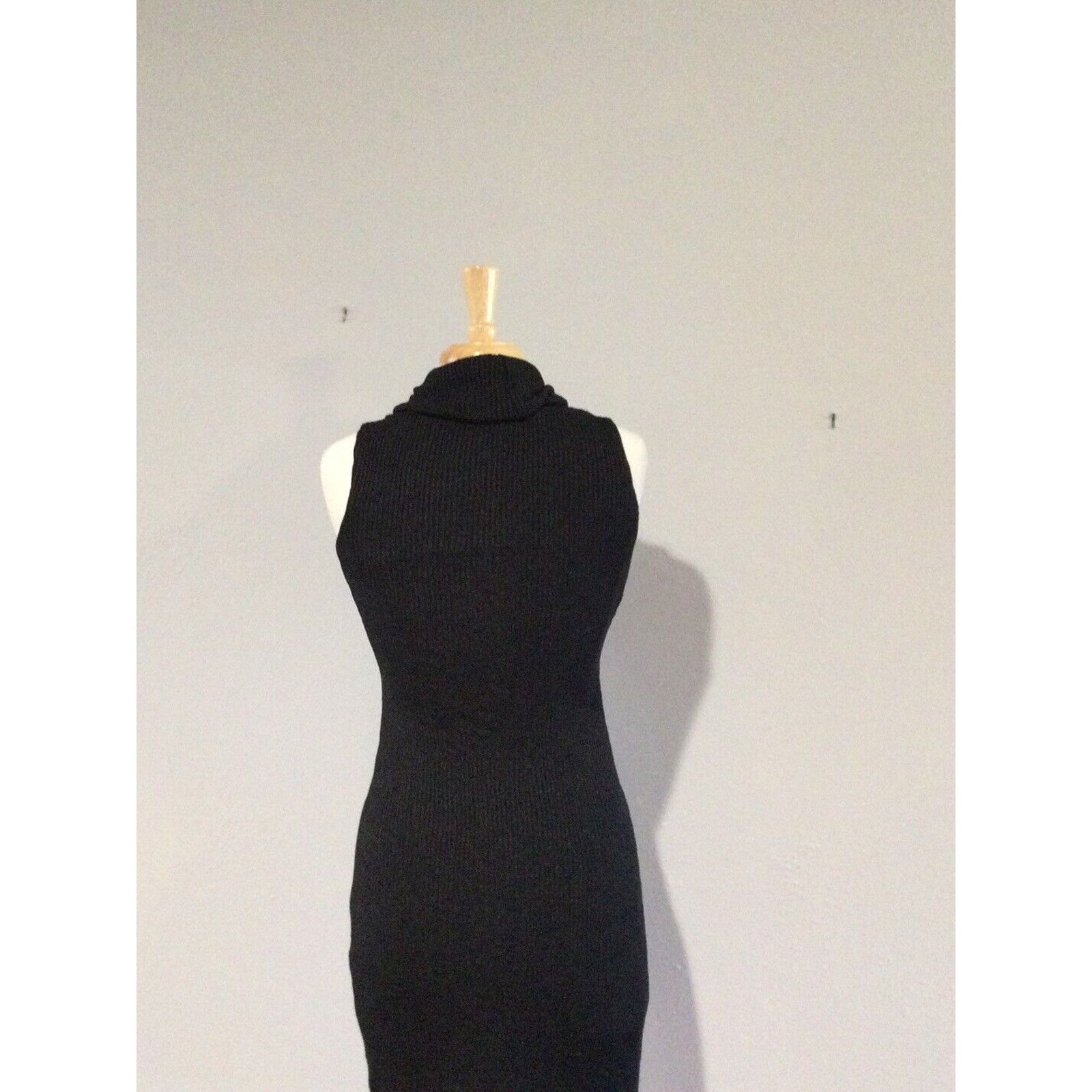 Other City Triangles Black Bodycon Turtleneck Sleeveless Dress SzM Size M / US 6-8 / IT 42-44 - 9 Thumbnail