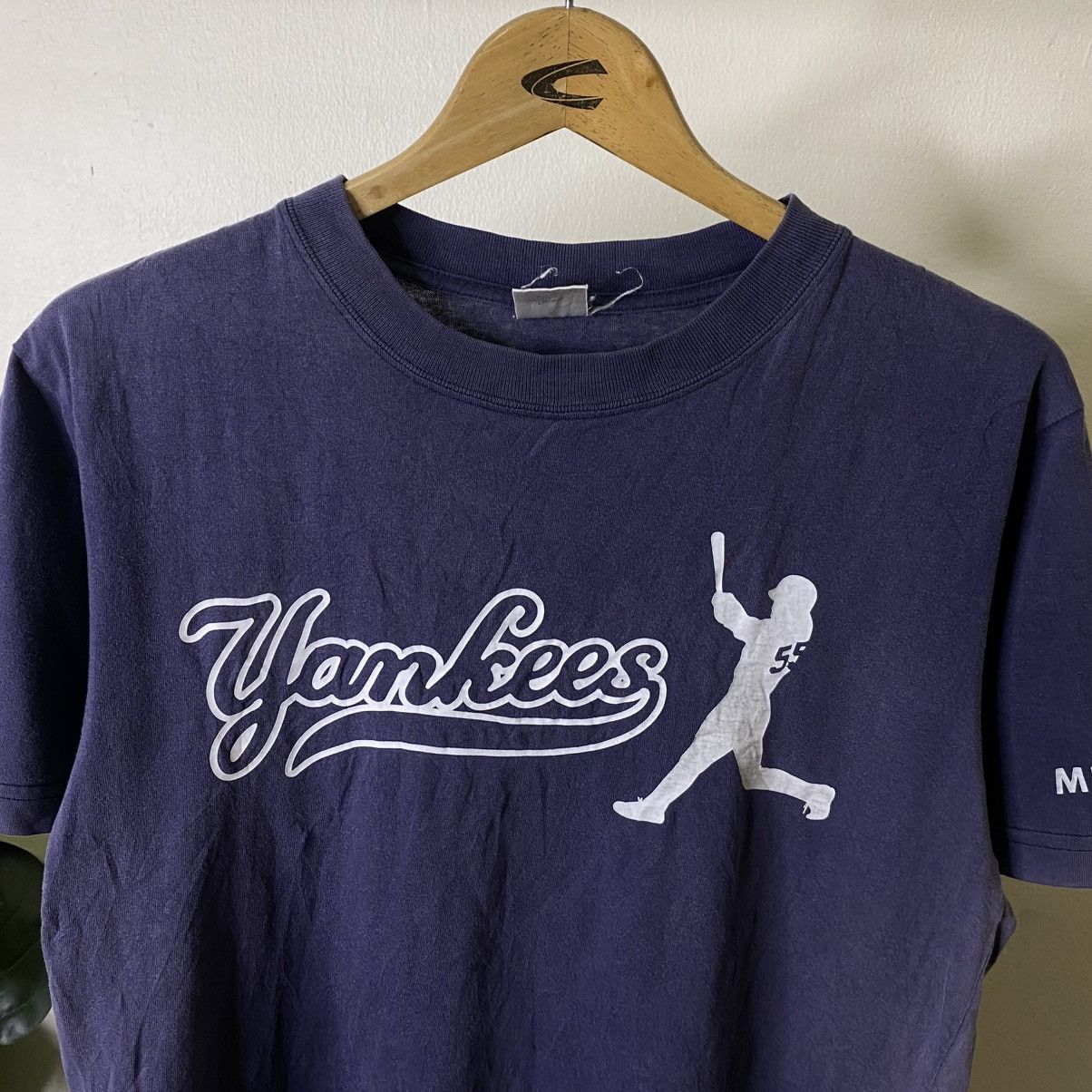 New York Yankees 2000s NY Yankees MLB Meiji Yasuda Faded T Shirt Size US L / EU 52-54 / 3 - 2 Thumbnail