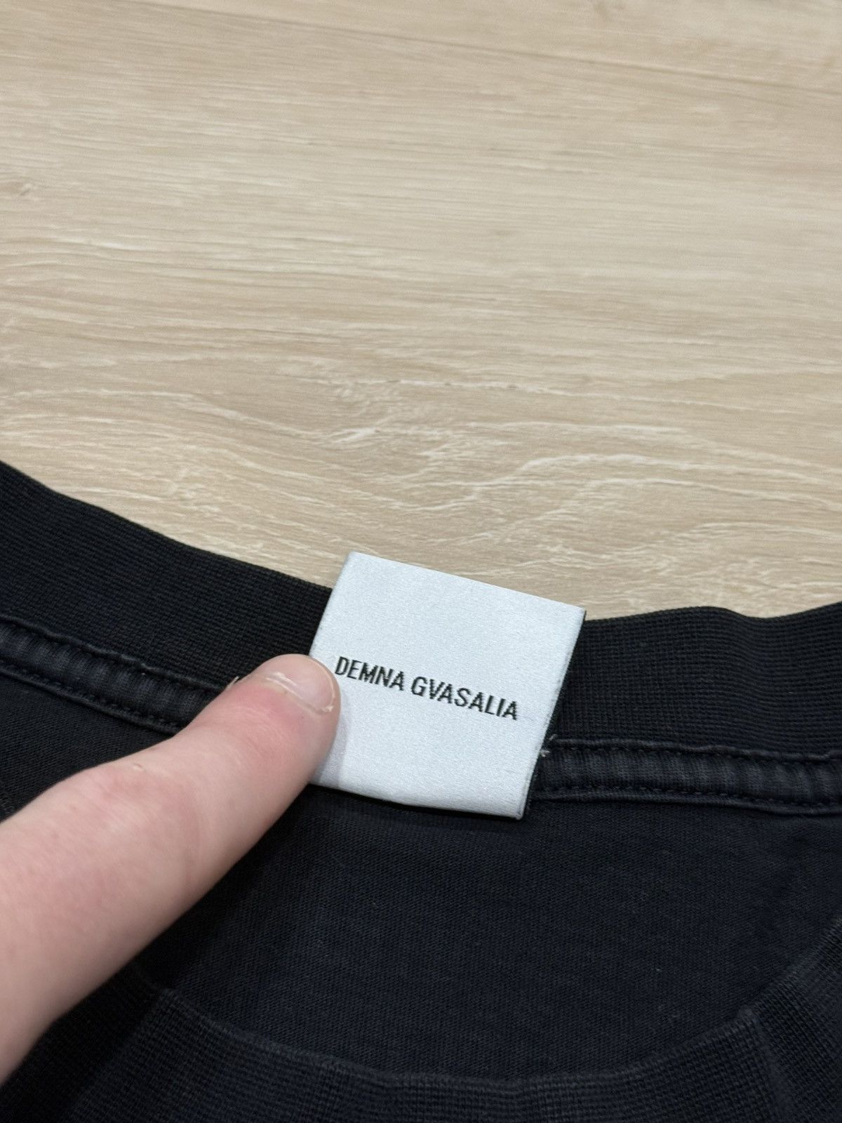 Vetements Vetements Demna Languages Tee Size US S / EU 44-46 / 1 - 17 Thumbnail