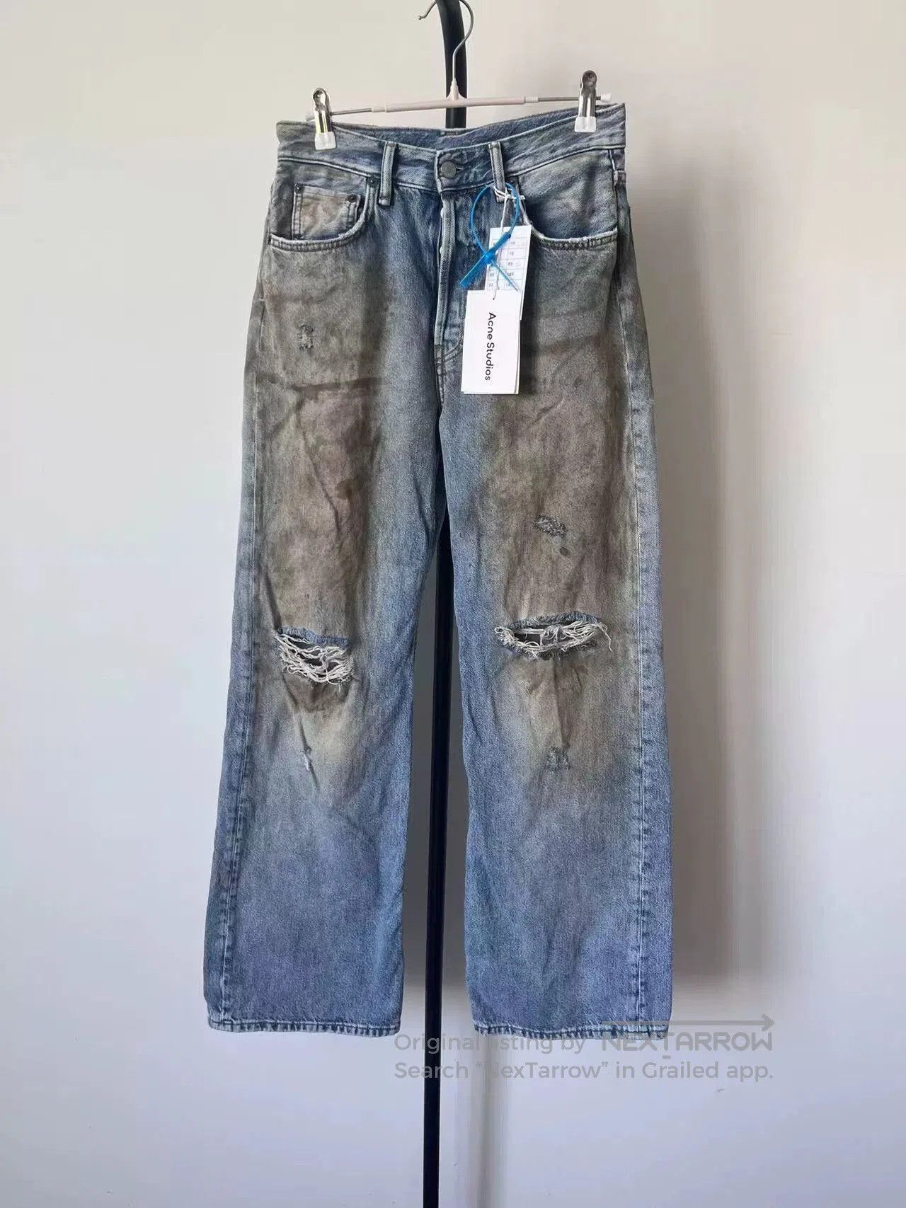 Acne Studios Acne Studios Distressed Loose Straight Leg Jeans. Size US 26 / EU 42 - 1 Thumbnail