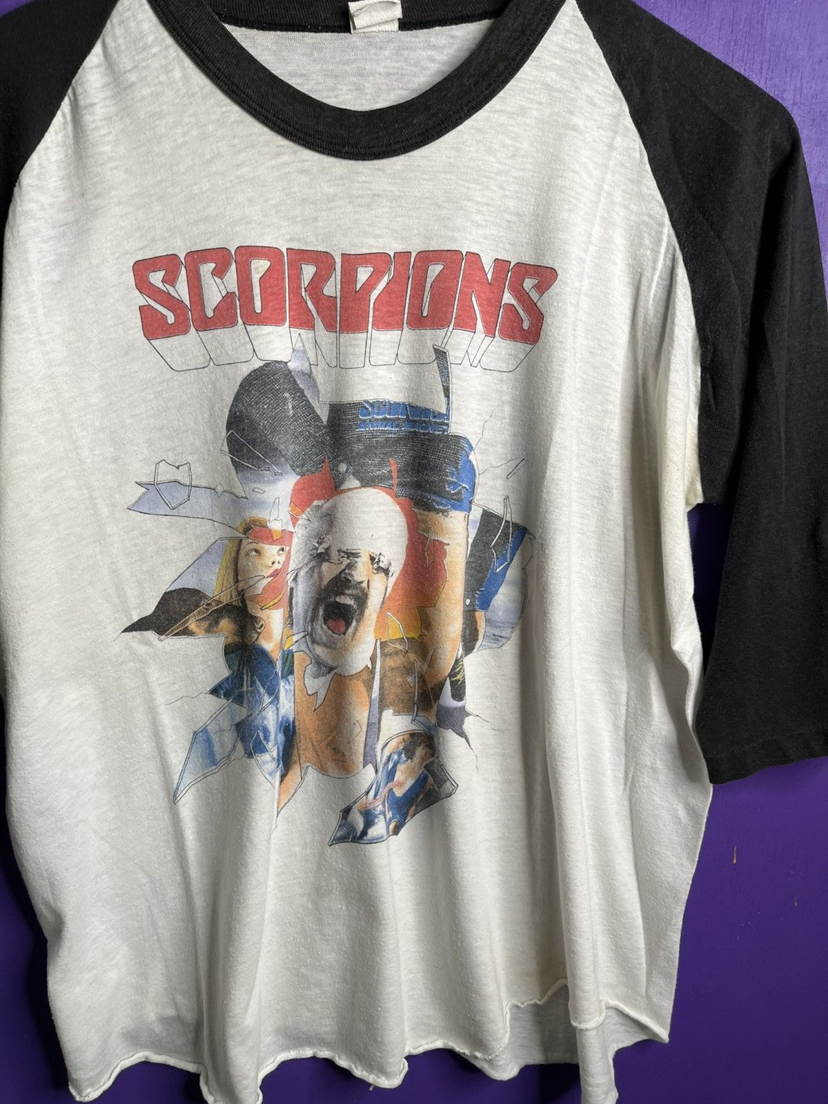 Band Tees × Vintage Vintage 1984 Scorpions glass shattering tour raglan tee Size US L / EU 52-54 / 3 - 3 Thumbnail