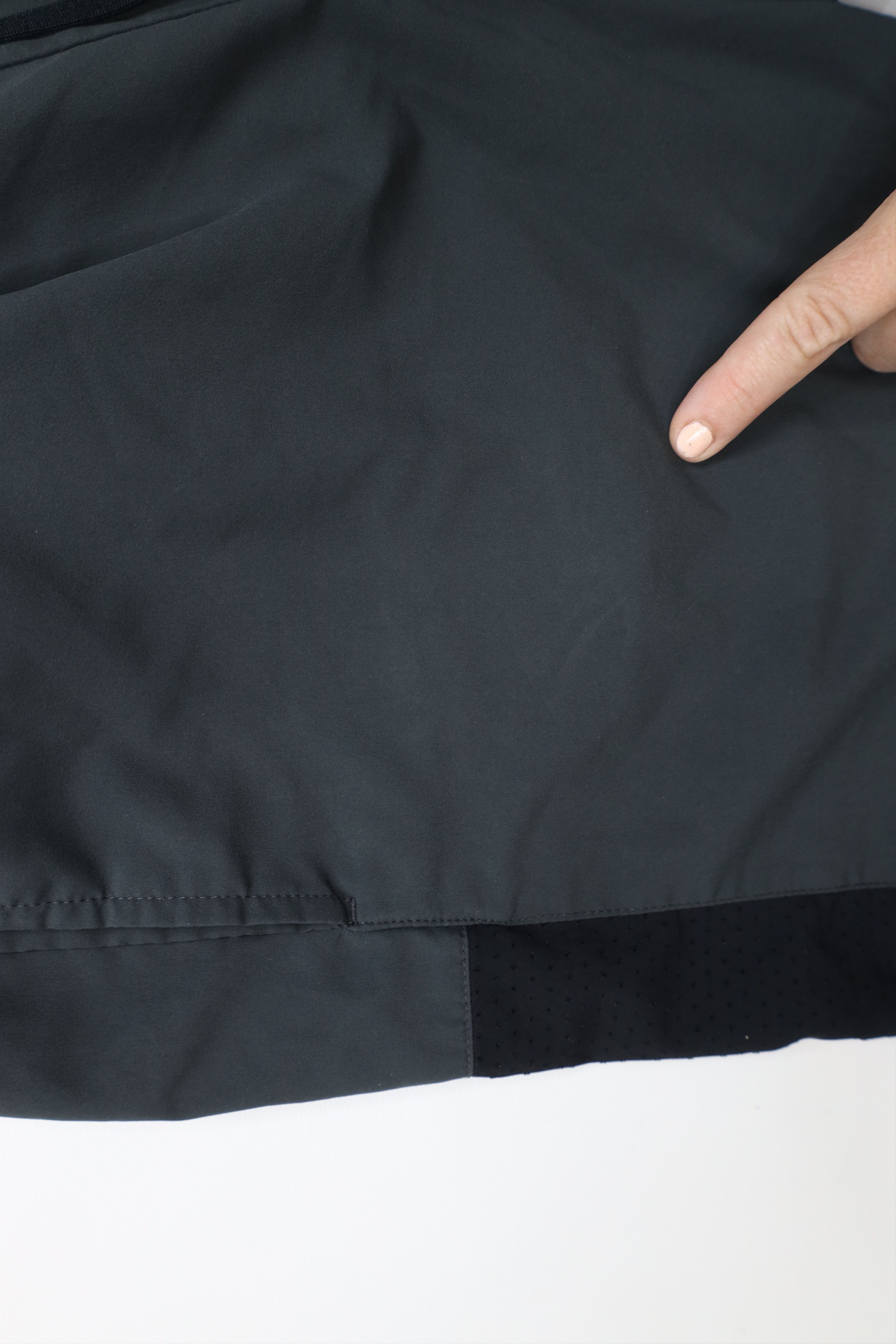 Nike × Vintage Vintage Nike Big Swoosh Lined Running Jogging Gym Shorts Size US 32 / EU 48 - 13 Thumbnail