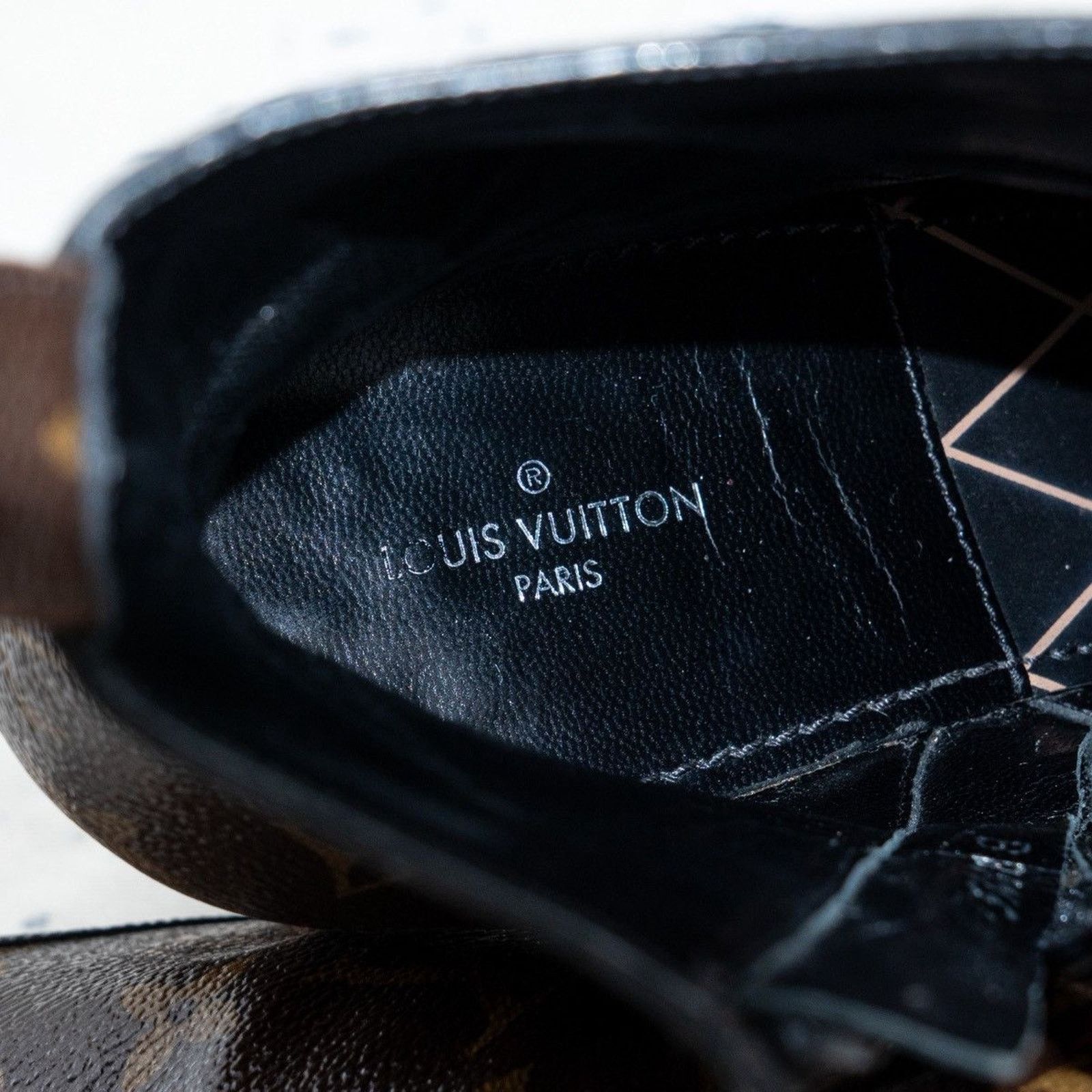 Louis Vuitton Vintage louis vuitton monogram logo brown leather heel boots Size US 7.5 / IT 37.5 - 11 Thumbnail