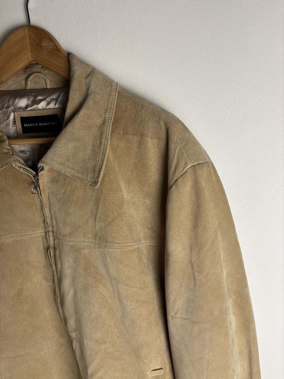 Vintage Vintage Suede Marco Manzini Beigee Zip Jacket Size US L / EU 52-54 / 3 - 5 Thumbnail