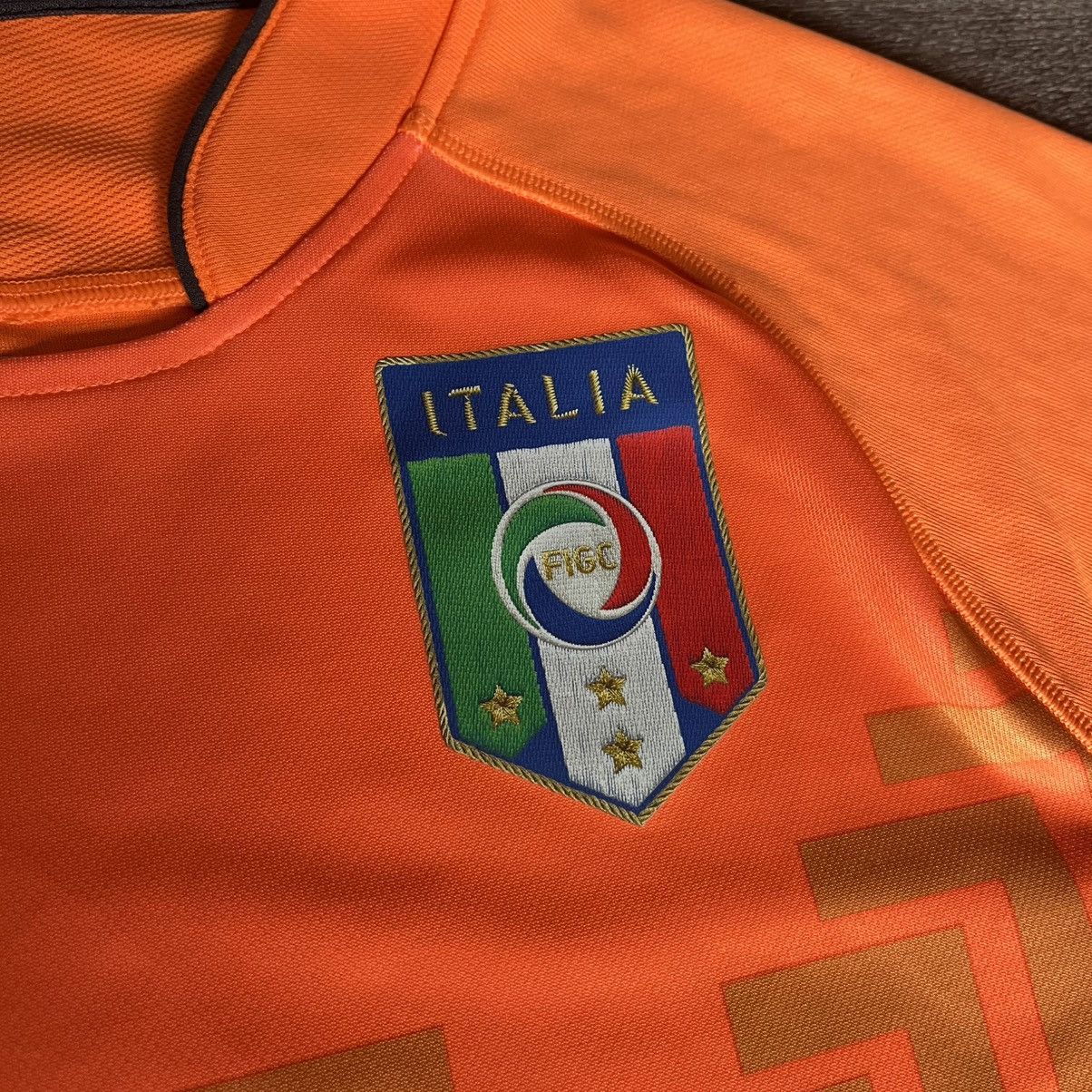 Puma × Vintage Vintage Puma Italy Goalkeeper Third Soccer Jersey 2014/15 Size US M / EU 48-50 / 2 - 6 Thumbnail