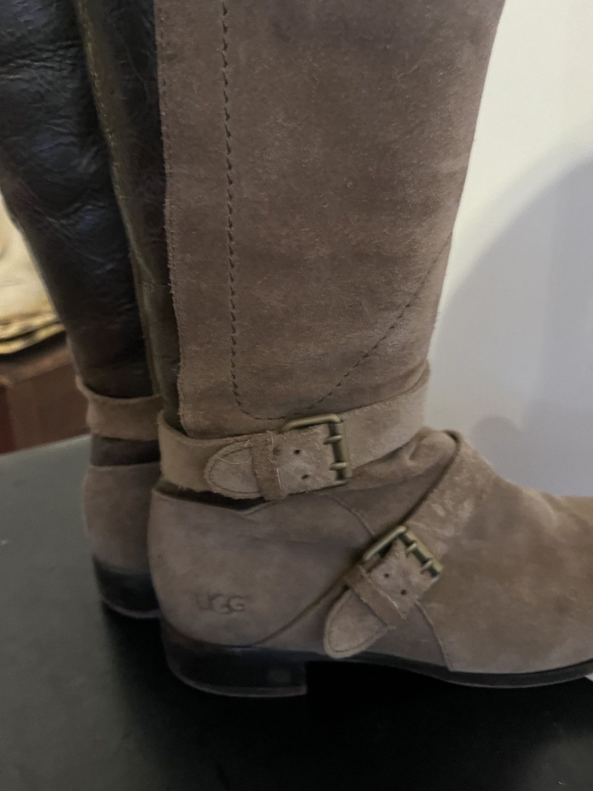 Ugg Ugg Knee High Suede and leather boots Size US 9 / IT 39 - 8 Thumbnail