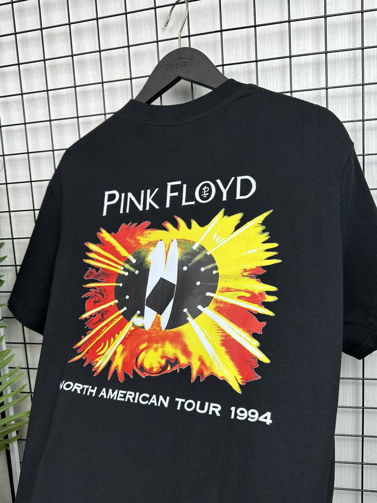 Pink Floyd × Vintage Pink Floyd “North American tour 1994” Men Black L big logo Size US L / EU 52-54 / 3 - 17 Thumbnail