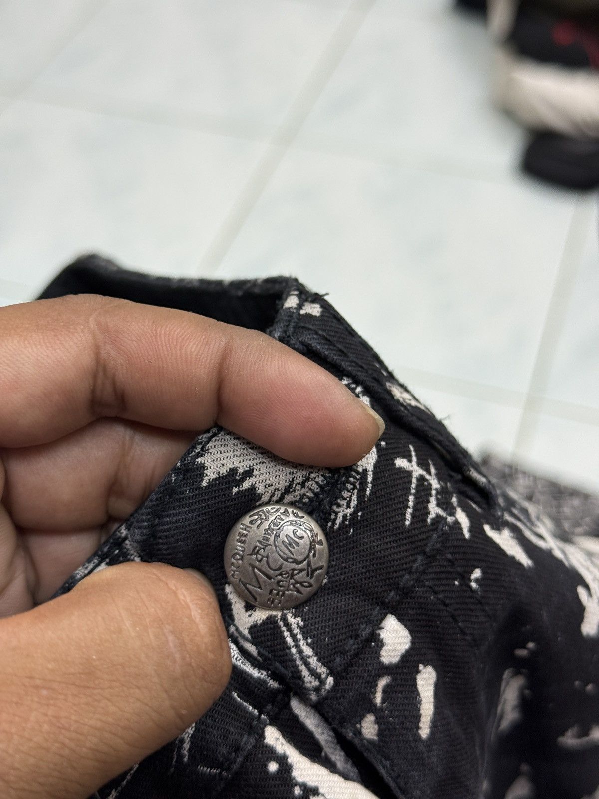 Alexander McQueen 🔥🔥🔥ARCHIVE ALEXANDER MCQUEEN PUNK PANTS Size US 29 - 13 Thumbnail