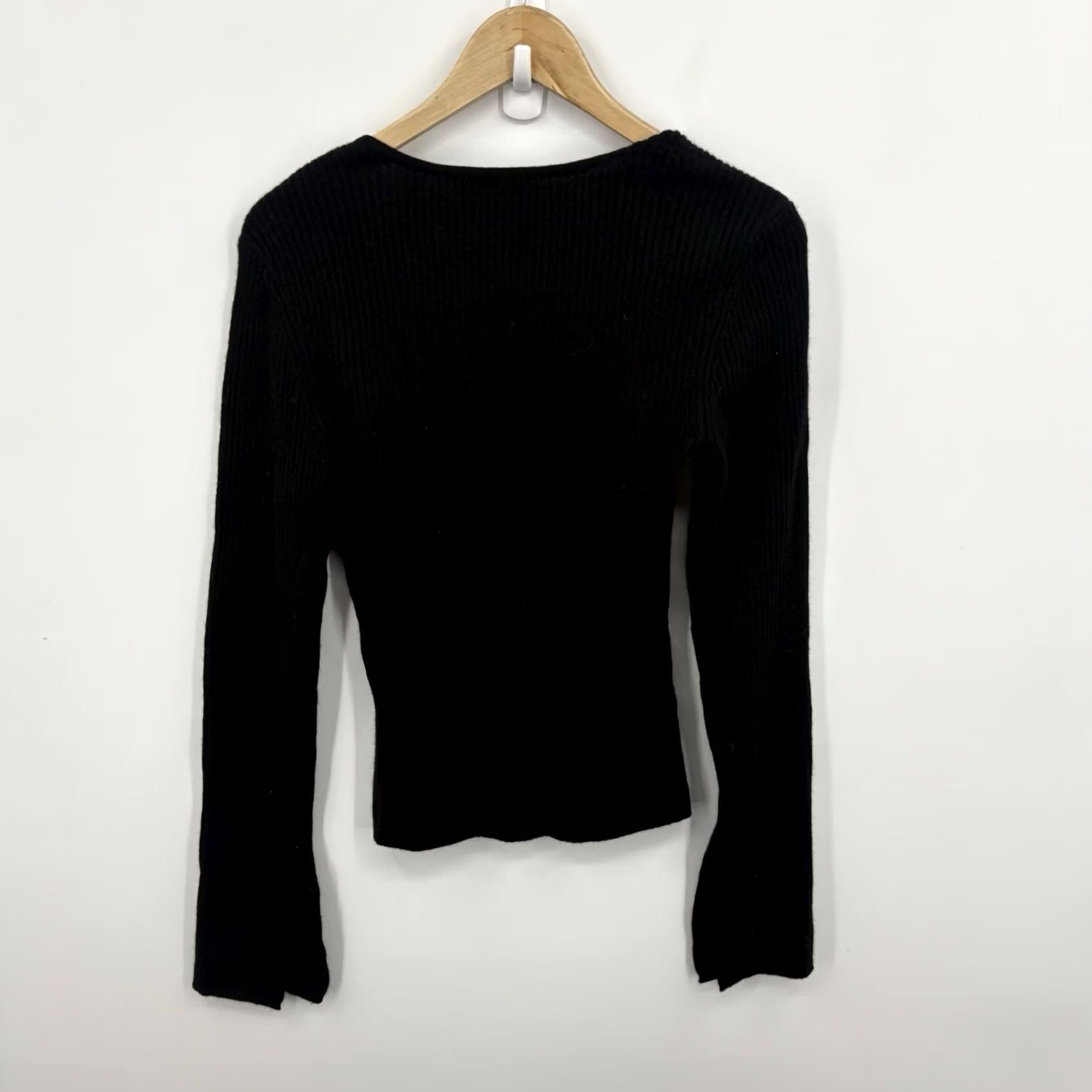 Vintage Caara Cashmere Sweater Women M Sweetheart Ribbed Quiet Luxury Soft Parisian Pullover Knit Black Long Sleeve Flared Sleeve Wool Blend Classic Preppy Size M / US 6-8 / IT 42-44 - 7 Thumbnail