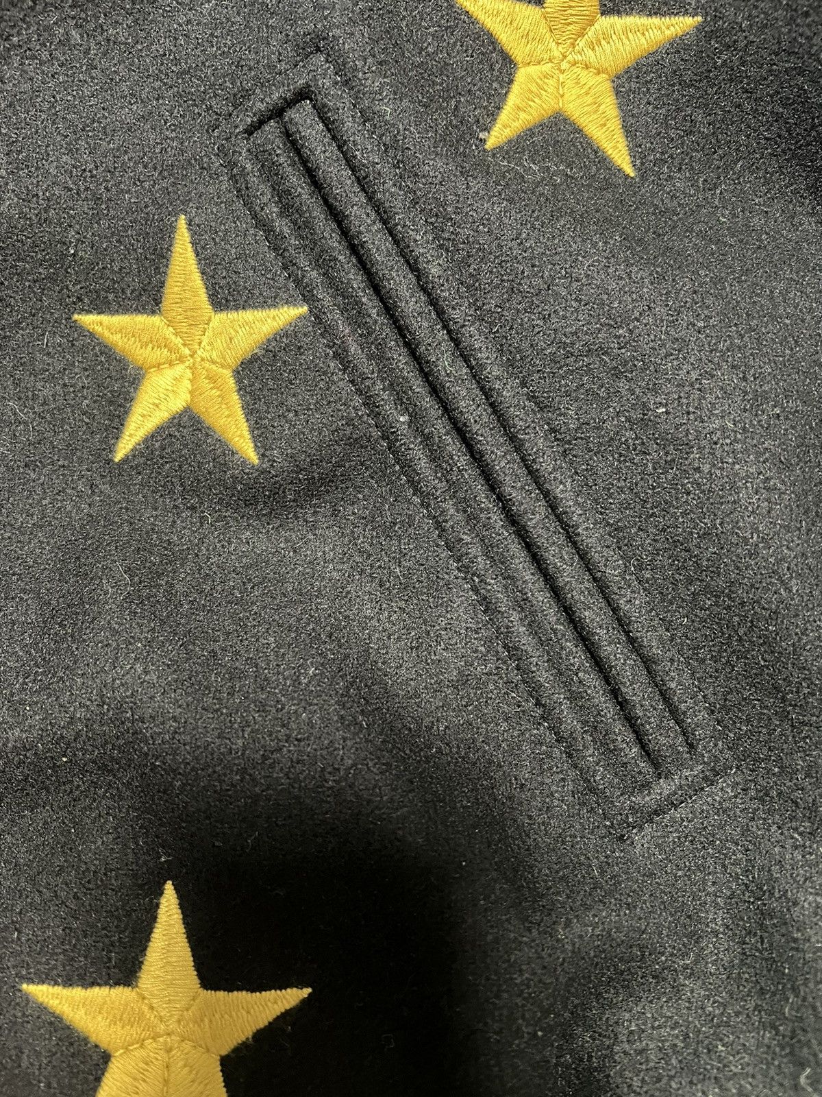 Supreme SUPREME STARS ZIP STADIUM JACKET 2016 Size US XL / EU 56 / 4 - 12 Thumbnail