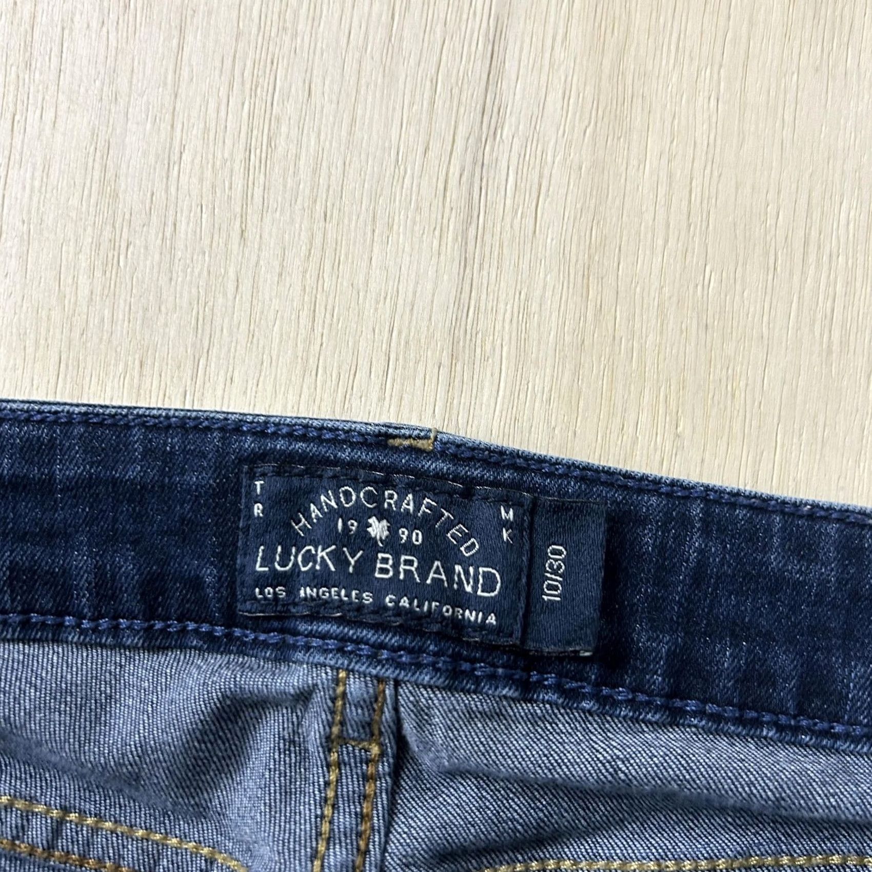 Lucky Brand Lucky Brand Womens Straight Jeans 10/30 Dark Wash Blue Denim Mid Rise Regular Size 32" / US 10 / IT 46 - 2 Thumbnail