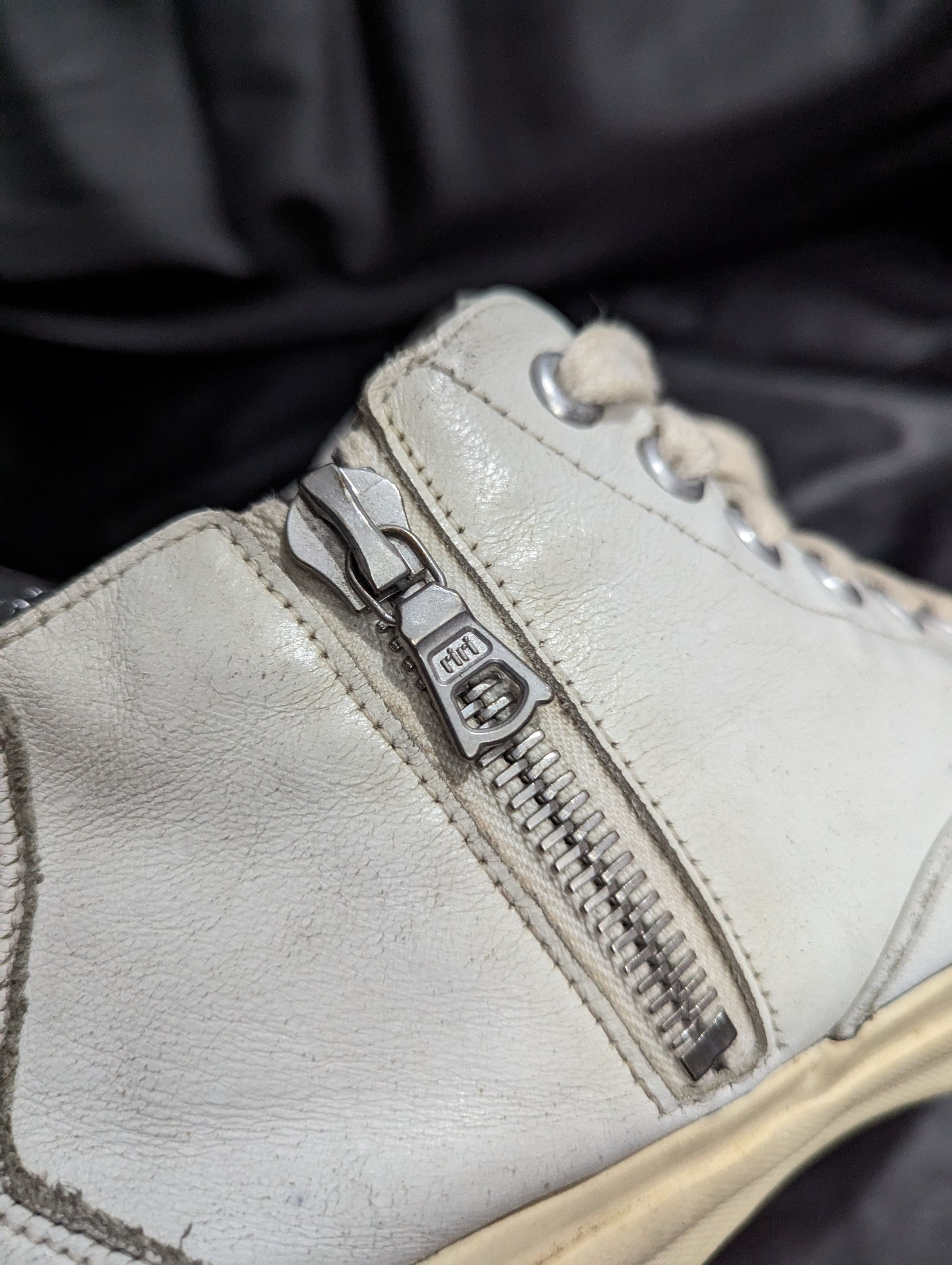 Mastermind Japan × Visvim Visvim x Mastermind Logan Deck Mid Size US 8 / EU 41 - 10 Thumbnail