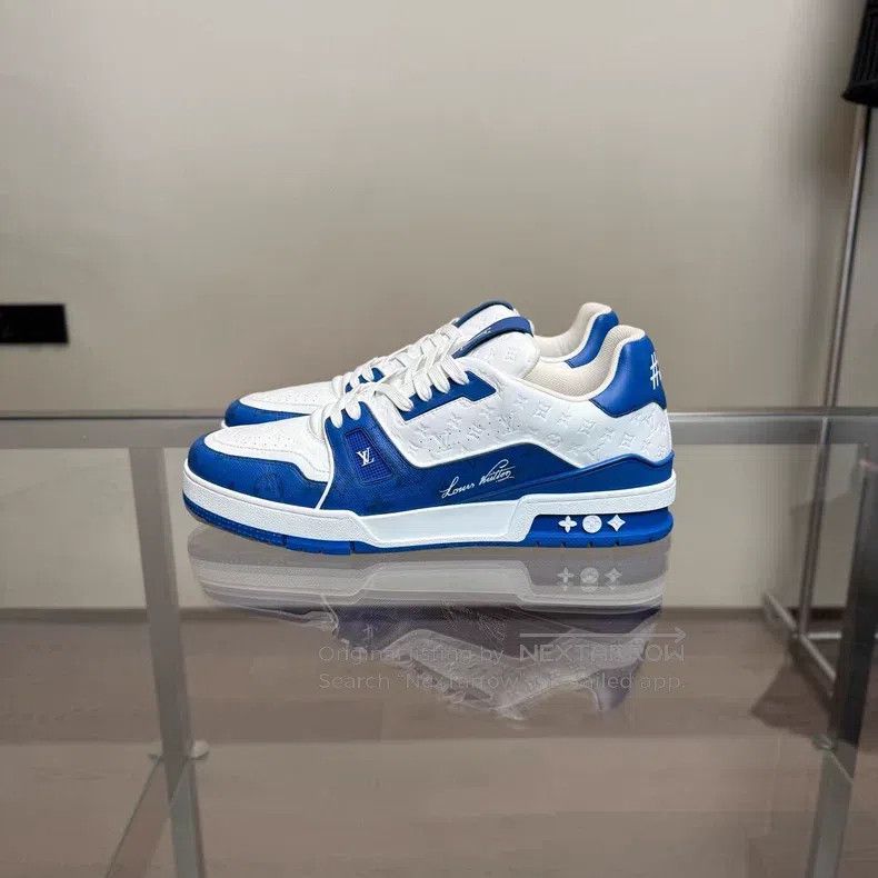 Louis Vuitton Louis Vuitton Trainer embossed full print blue shoes Size US 10 / EU 43 - 3 Thumbnail