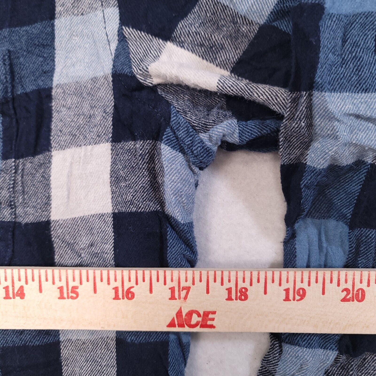 Northwest Territory Northwest Territory Gingham Flannel Button Shirt Mens Size S Size US S / EU 44-46 / 1 - 8 Thumbnail