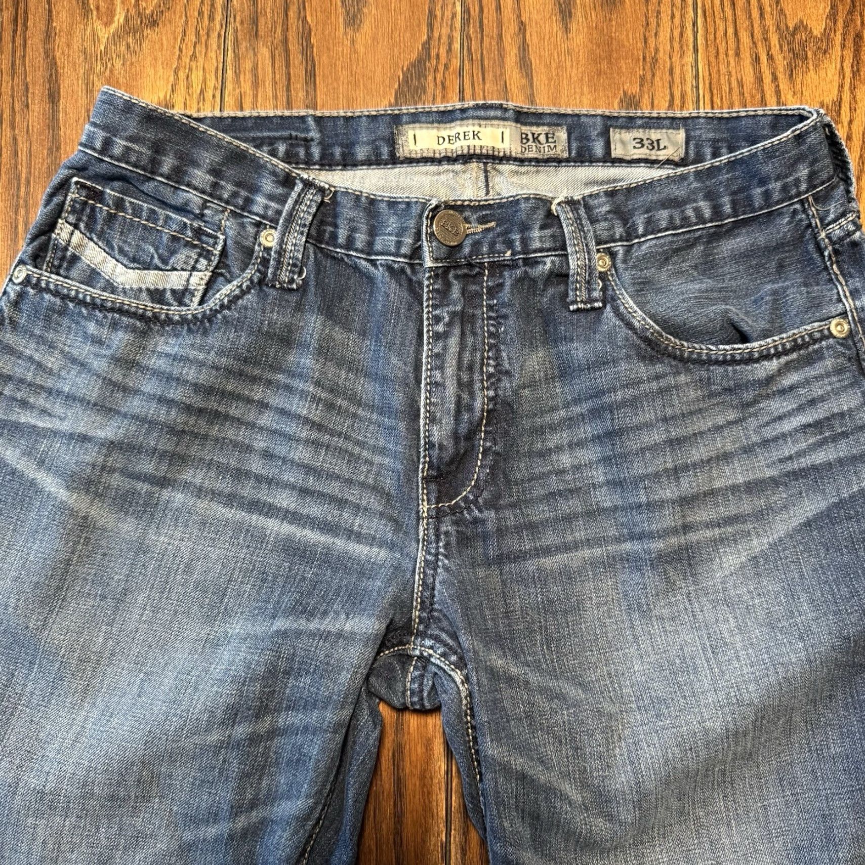 Buckle BKE Derek Jeans Mens 34x33 Dark Blue Denim Straight Leg Grunge Cowboy Southwestern