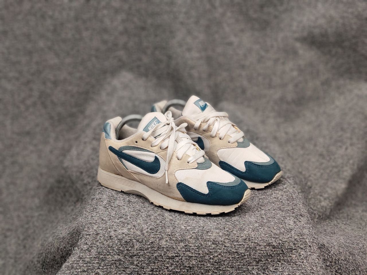 Nike Vintage 96's Nike Outburst White Blue Rare Sneakers Size US 8 / IT 38 - 6 Thumbnail