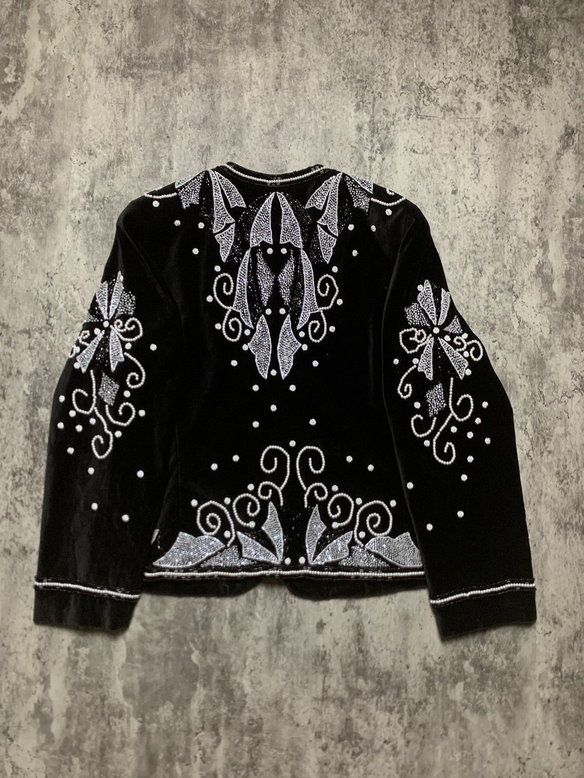 Paoloni Vintage 90s Franca V Paoloni Velvet Beaded Blazer Size M / US 6-8 / IT 42-44 - 2 Thumbnail