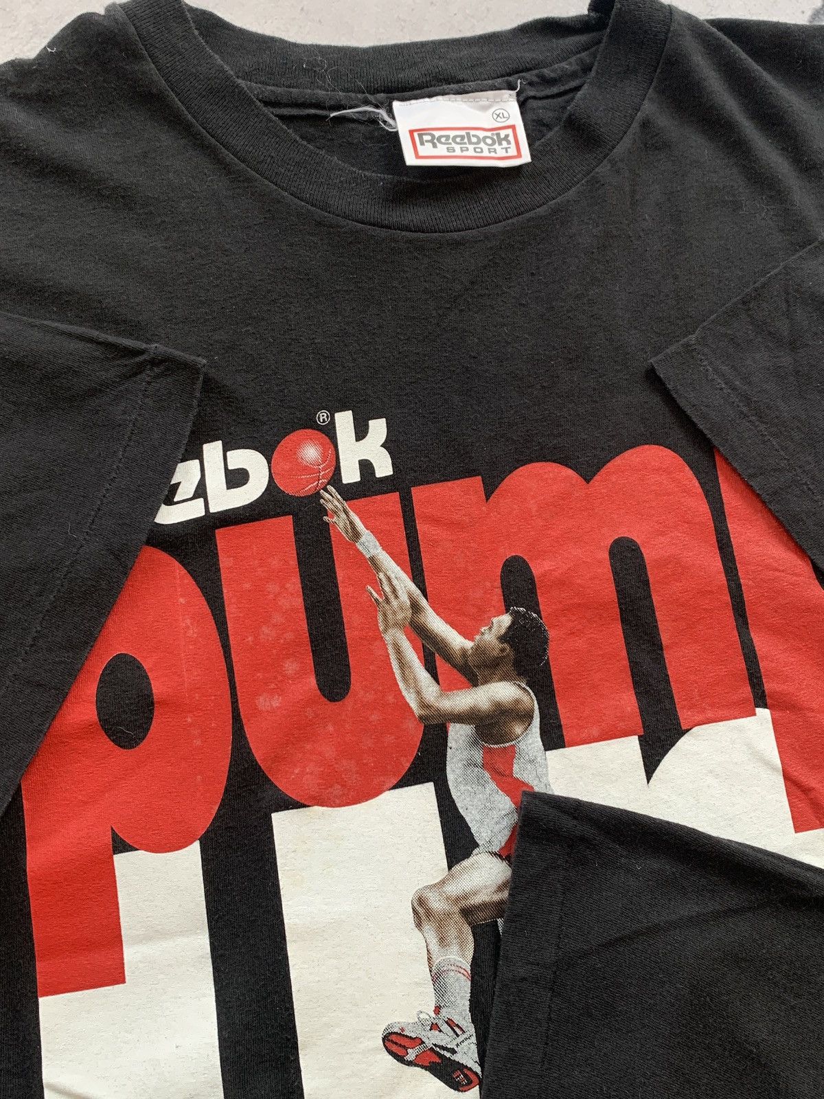 Reebok Reebok Vintage 90s Pump Up T-Shirt Black Single Stitch Size US XL / EU 56 / 4 - 6 Thumbnail