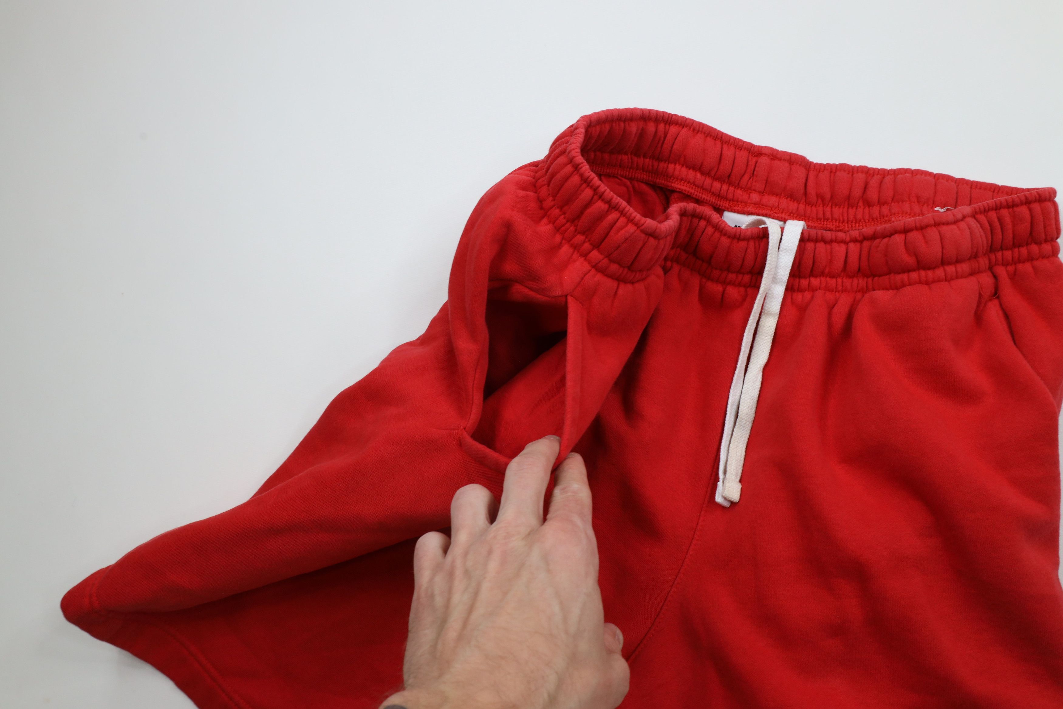 Nike × Vintage Vintage Nike Swoosh Logo Above Knee Sweatpants Shorts Red Size US 34 / EU 50 - 6 Thumbnail