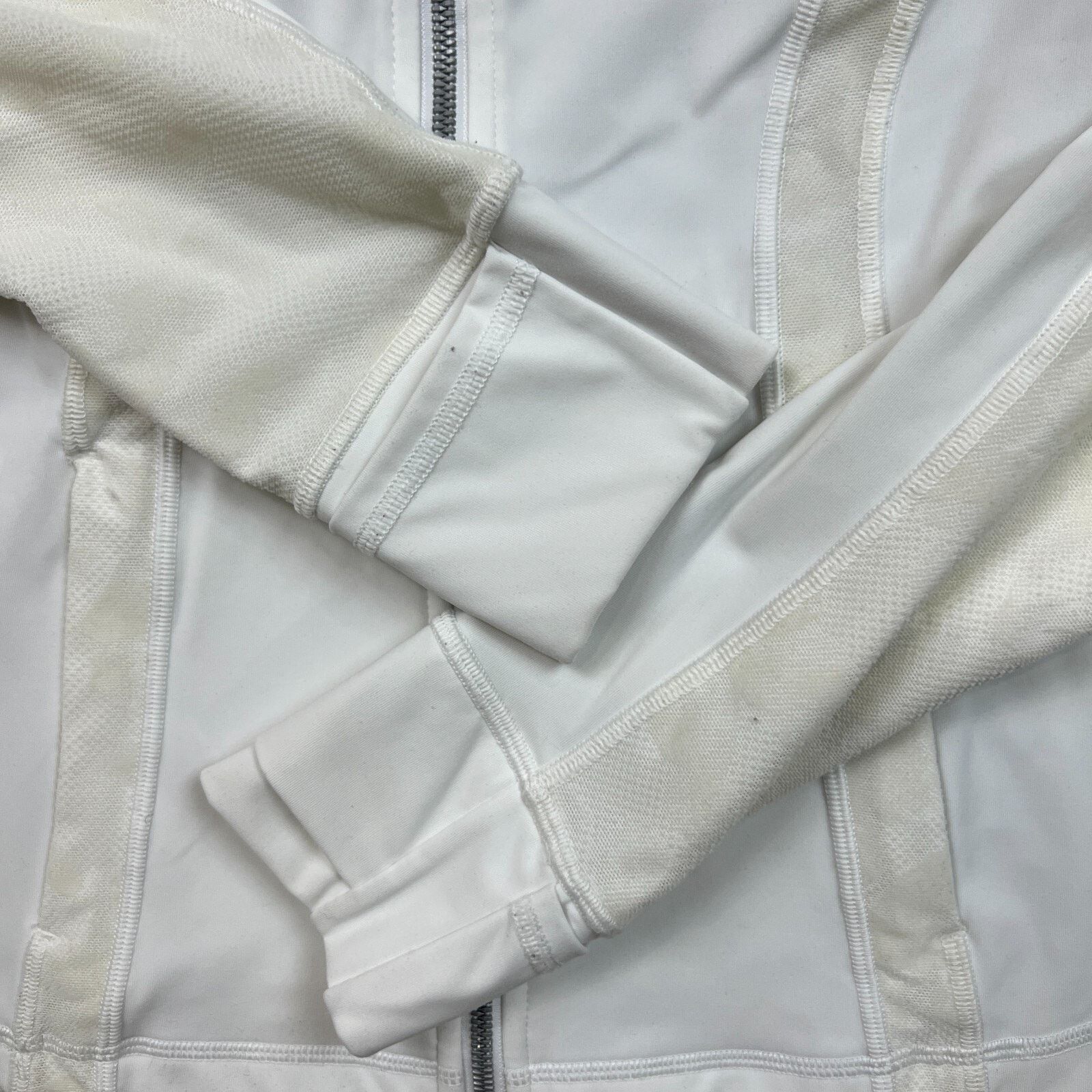 Lululemon Lululemon Define Jacket Flocked sz 8 Full Zip Track Suit Top Size M / US 6-8 / IT 42-44 - 4 Thumbnail